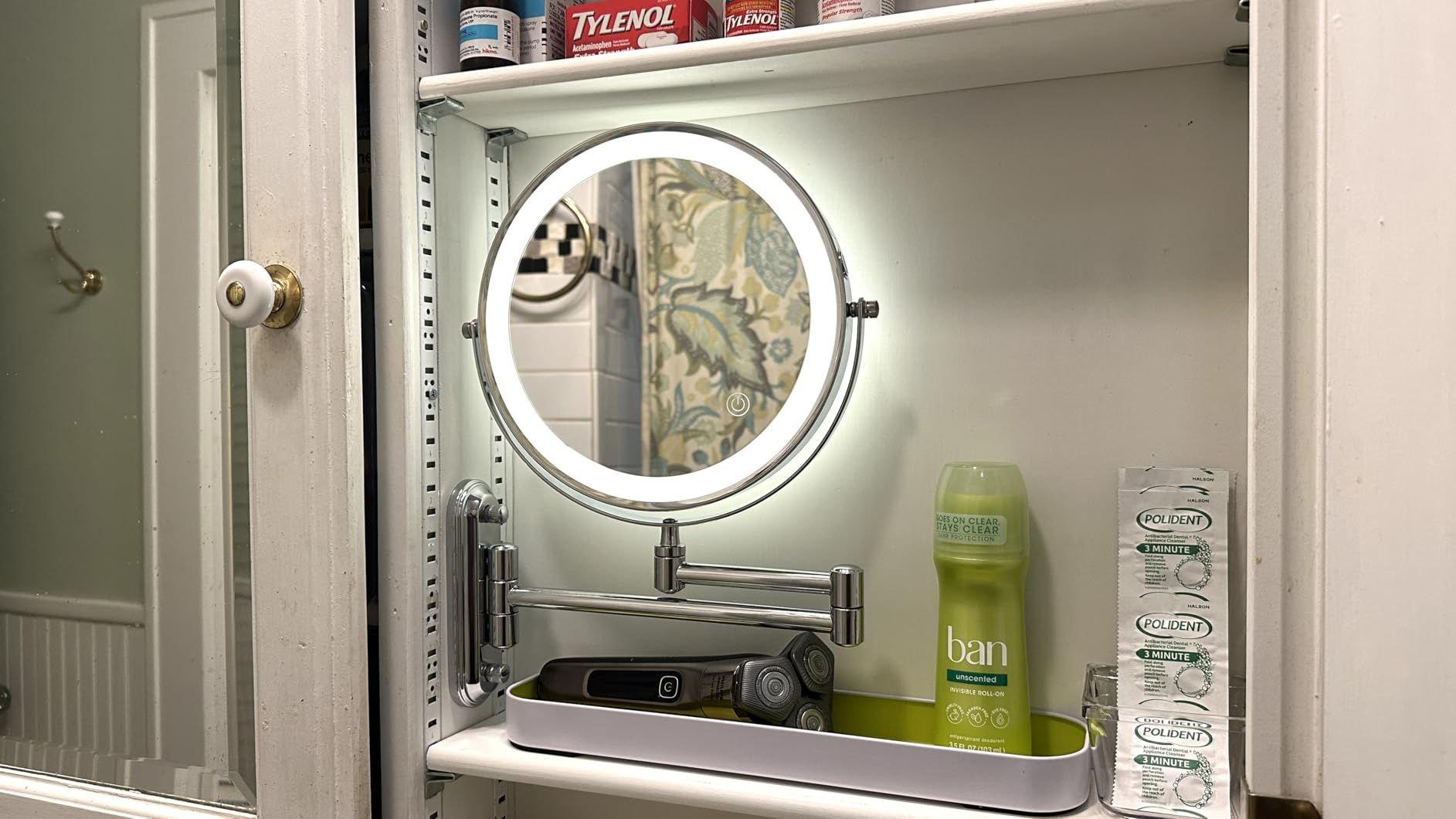 Rocollos Rechargeable Wall Mounted Lighted Makeup Mirror Chrome, 8 Inch Double-Sided LED Vanity Mirror 1X/10X Magnification,3 Color Lights Touch Screen Dimmable 360°Swivel 13 Inch Extendable customer photo 2