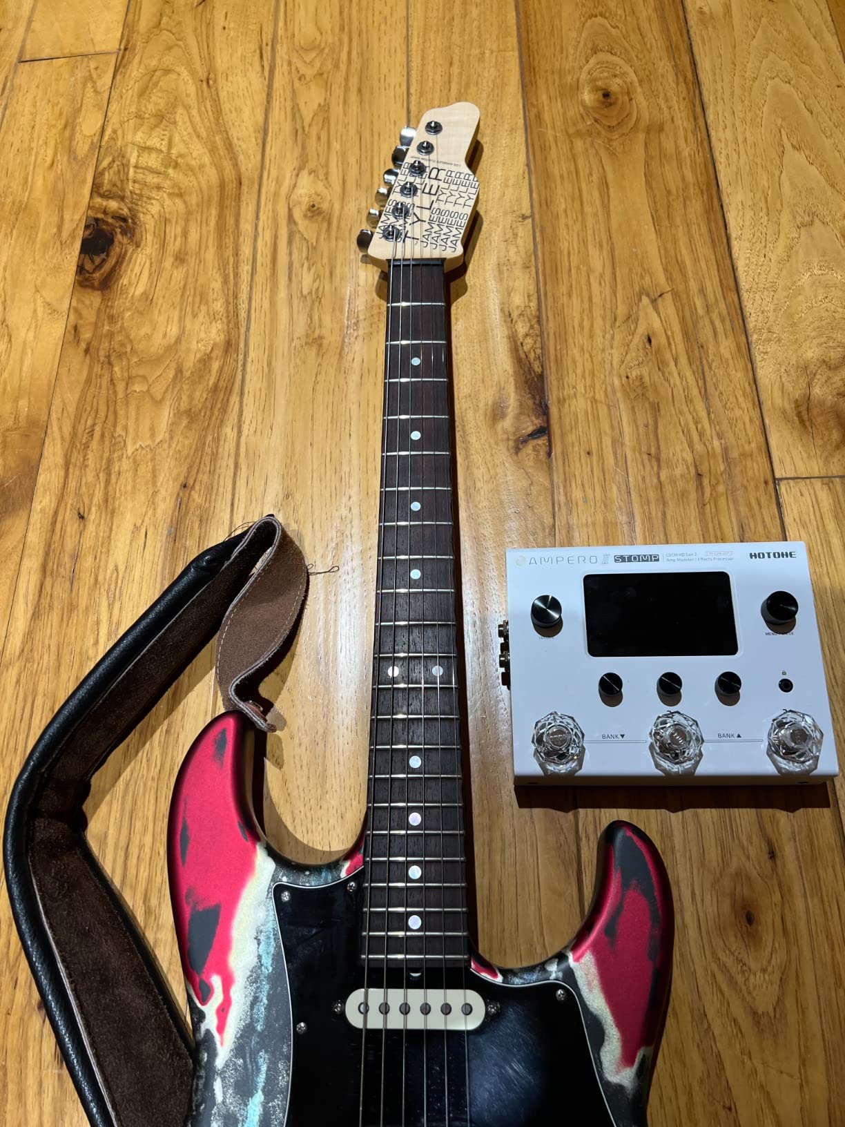 HOTONE Ampero II Stomp Guitar Multi Effects Processor Multi Effects Pedal Touch Screen Guitar Bass Amp Modeling IR Cabinets Simulation customer photo 2