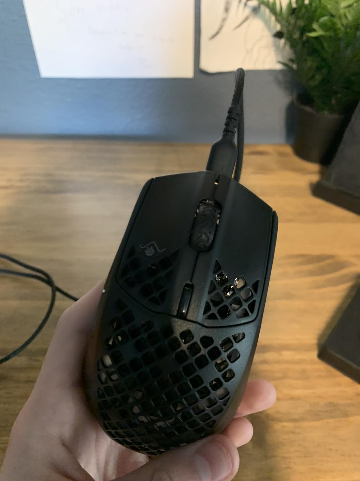 SteelSeries Aerox 3 - Holey RGB Gaming Mouse - Ultra-lightweight Water Resistant Design - 8,500 DPI TrueMove Core Optical Sensor - Onyx customer photo 1