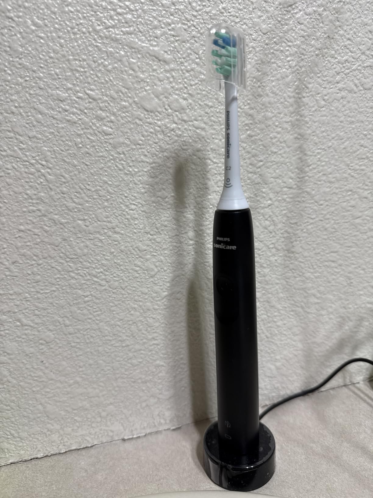 Philips Sonicare 4100 Series Electric Toothbrush - Sonic Toothbrush with Advanced Sonic Technology, Pressure Sensor, Two Intensity Settings, Smartimer & Quadpacer, Black, Model HX3681/24 customer photo 1
