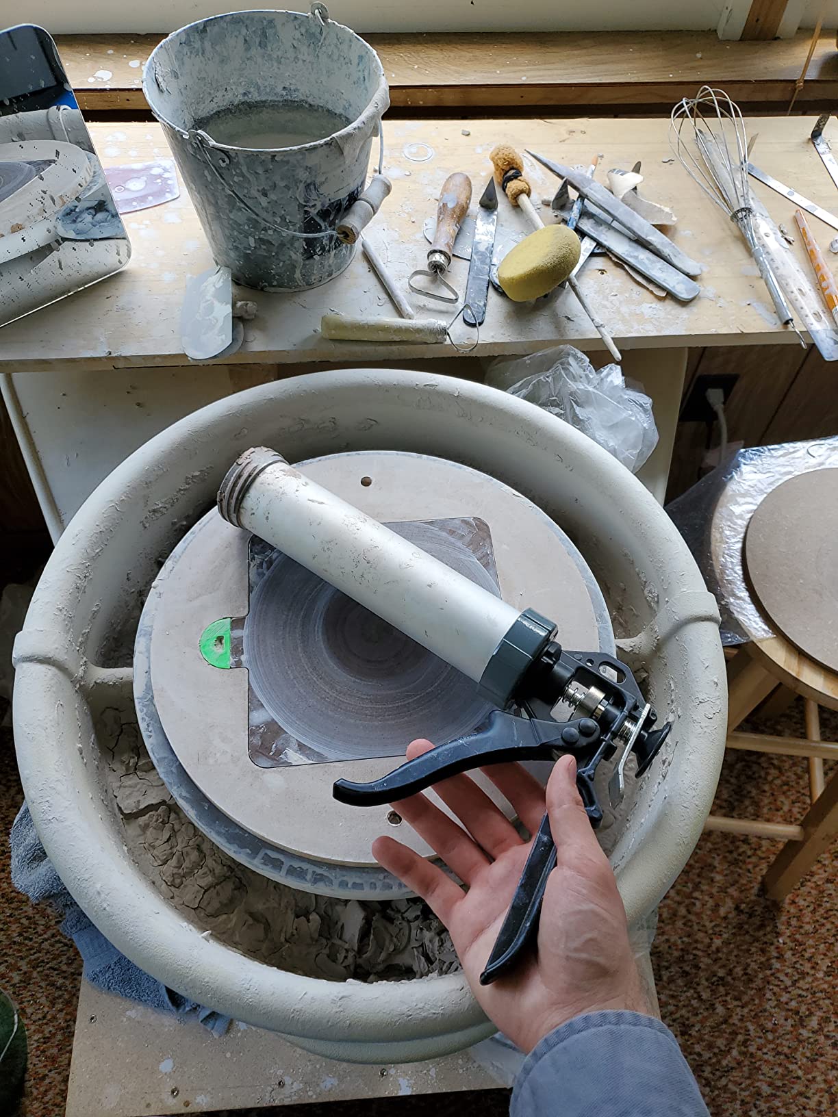 Clay Extruder, Clay Gun Tool is Assigned 13 Different Discs, Hand-Held Clay Extruder Gun for Sculpturing and Crafting customer photo 1