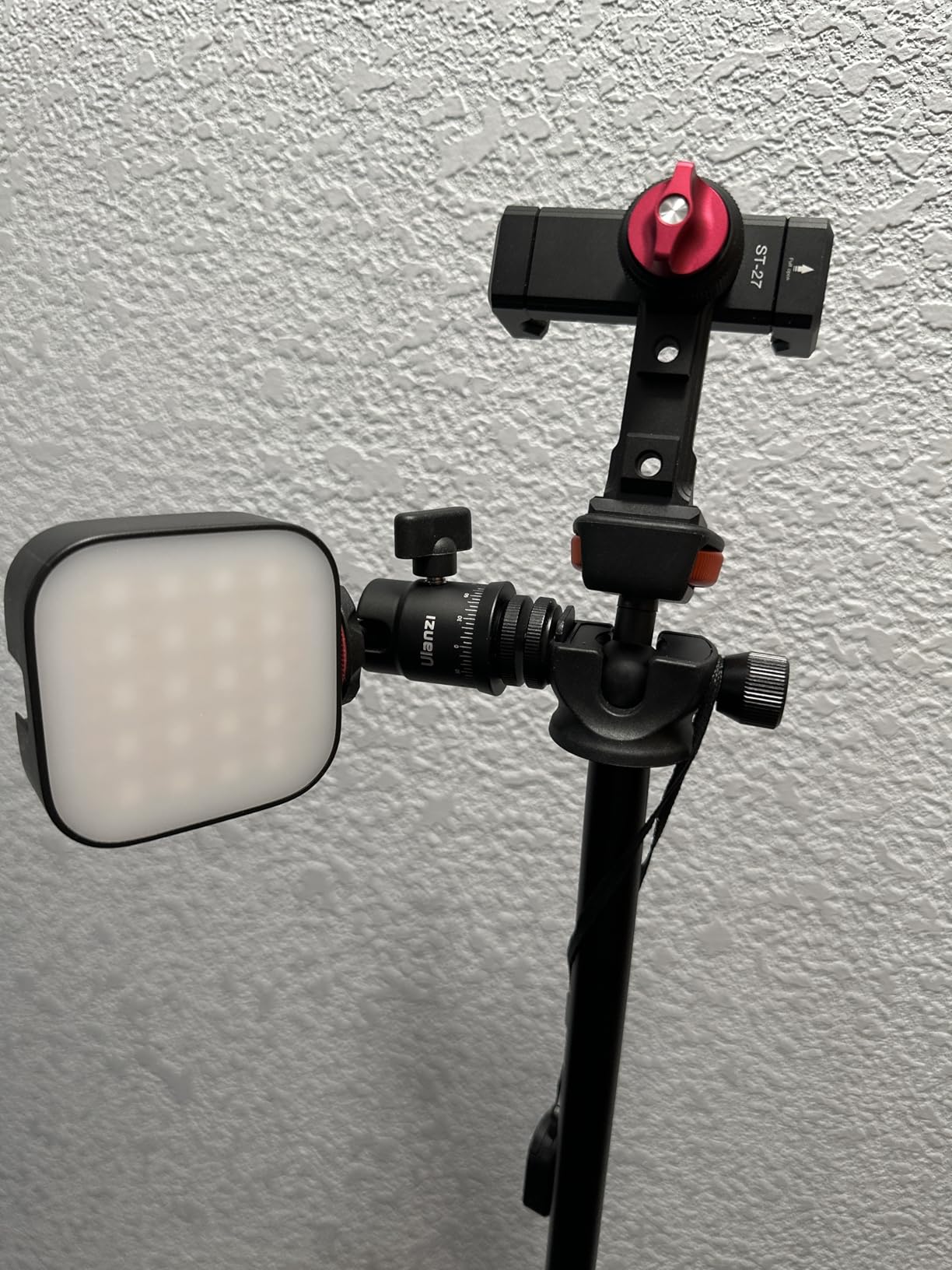 Mini Ball Head, ULANZI H28 Panoramic Tripod Head + Dual Hot Shoe Mount DSLR Camera Mount Adapter Photograph Attachment Accessories for Action Cameras Cam Smartphone Light Microphone Loading 5.5lb customer photo 1