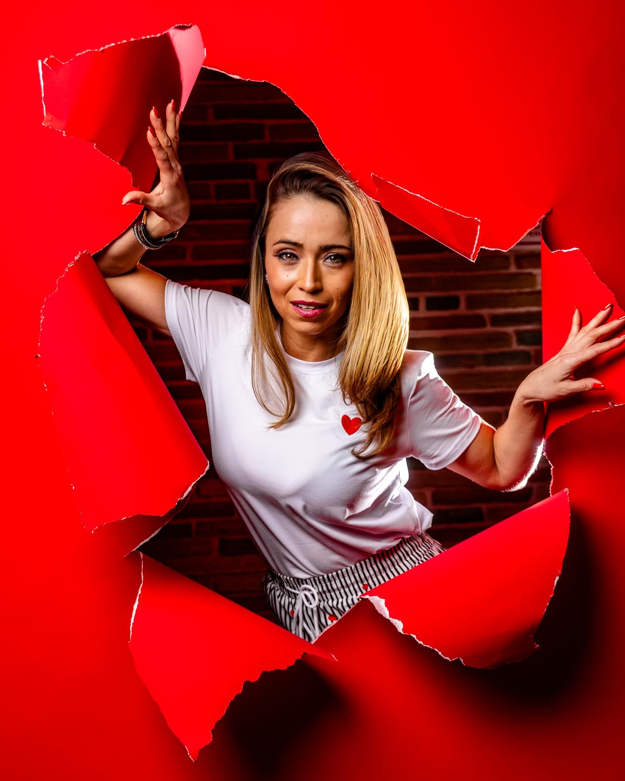 Kate Seamless Paper Backdrop for Photography Photo Backdrop Paper (53''x16.4' Arctic White) customer photo 2