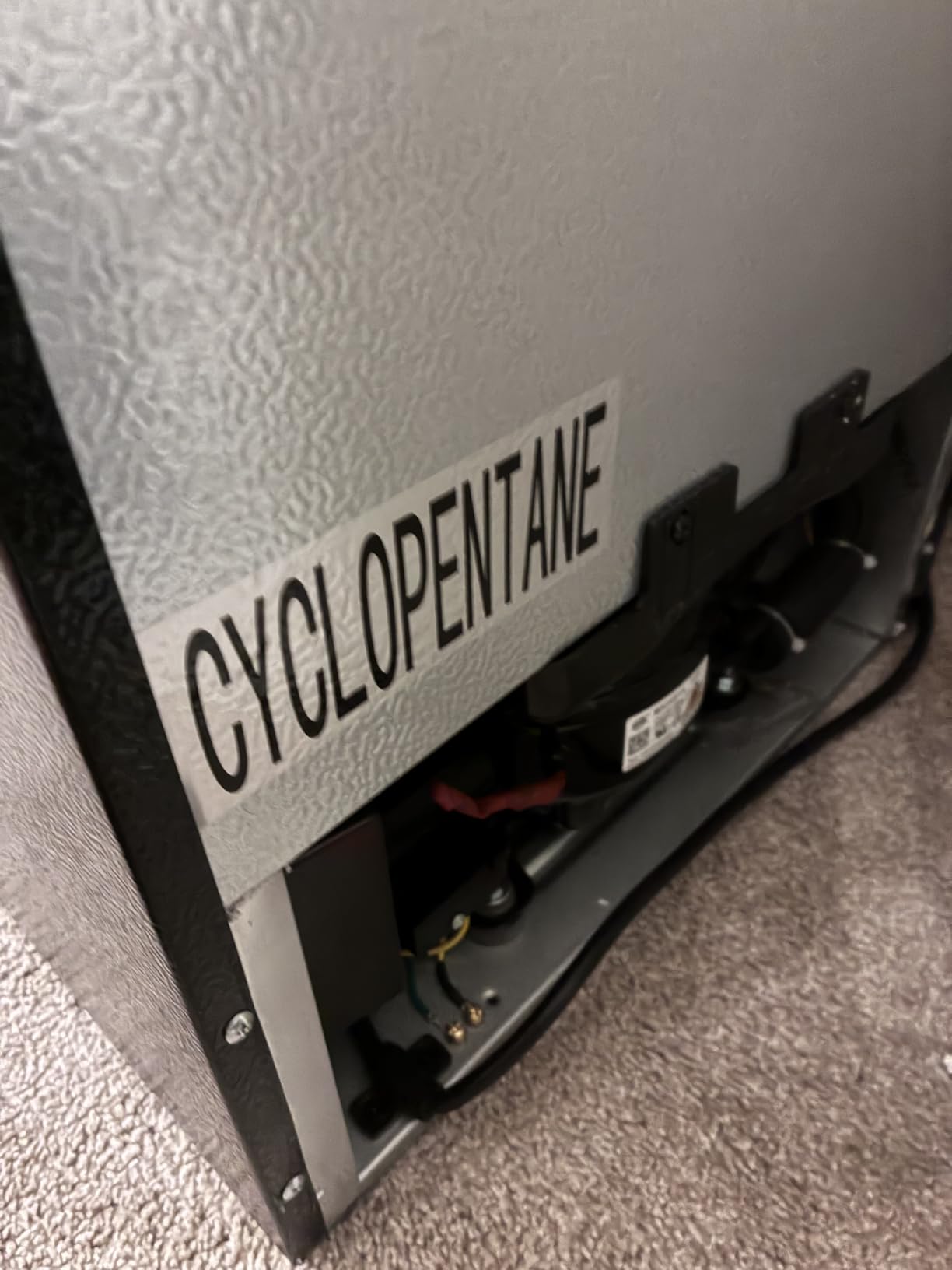 Honeywell Beverage Refrigerator and Cooler, 116 Can Mini Fridge with Glass Door for Soda Beer or Wine for Office or Bar with Adjustable Removable Shelving, Commercial Grade customer photo 1