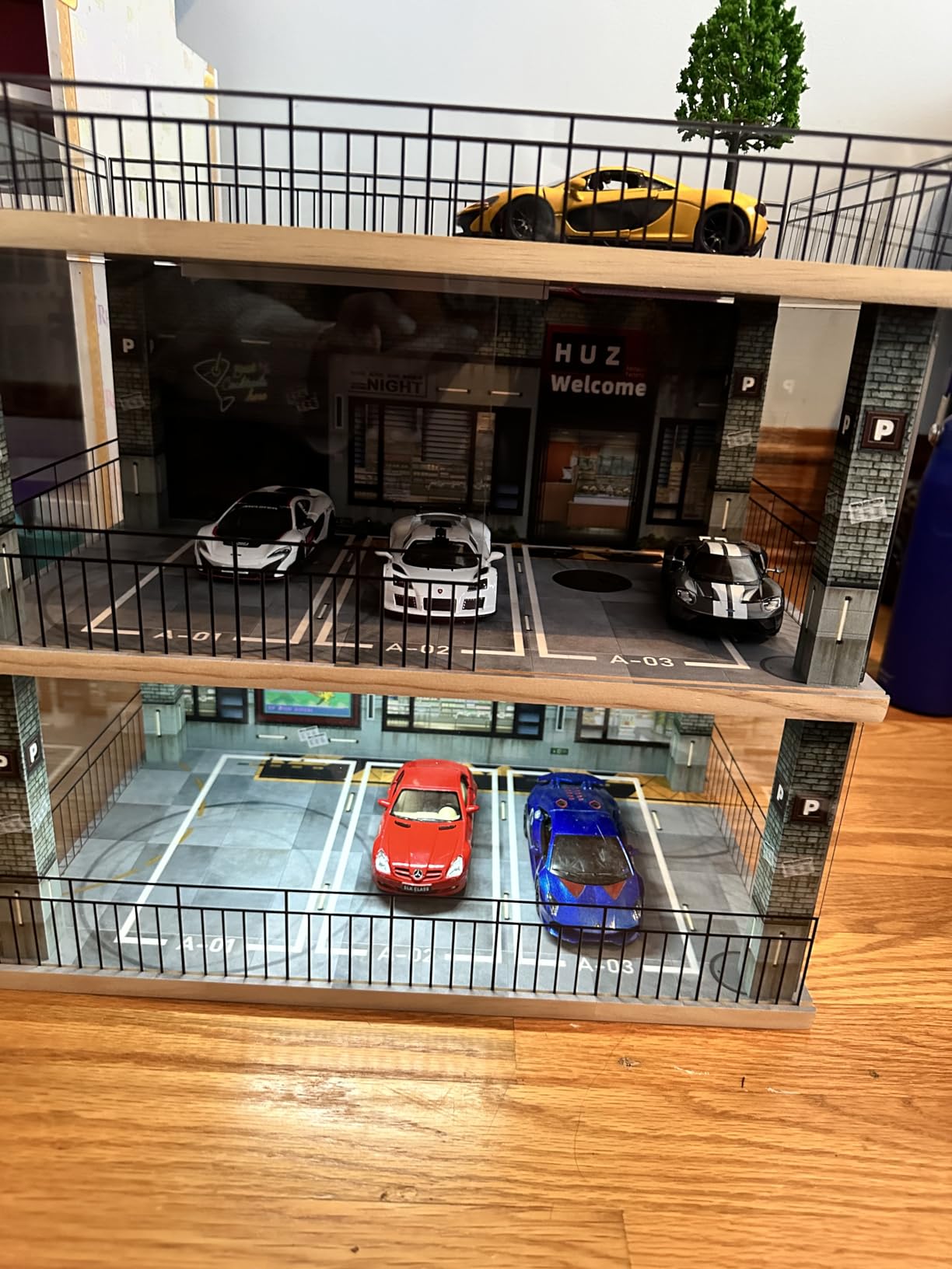 1:24 Scale Car Model Display Case with Parking Lot Scene for Sports Car and Lego Collectors, Display Stand for Alloy Car Model Toy with Light (3-Tiers Coffee Shop Parking Lot) customer photo 2