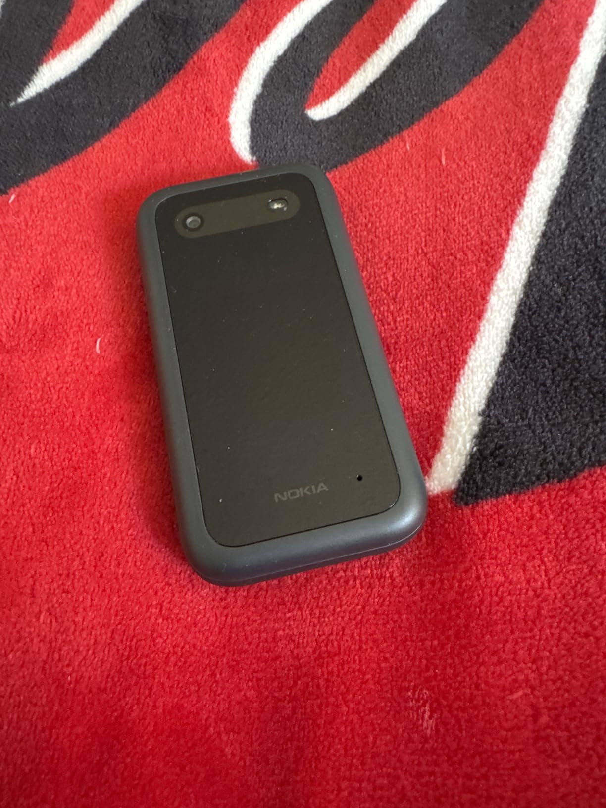 Tracfone Nokia 2760 Flip, 4GB Black - Prepaid Feature Phone customer photo 2