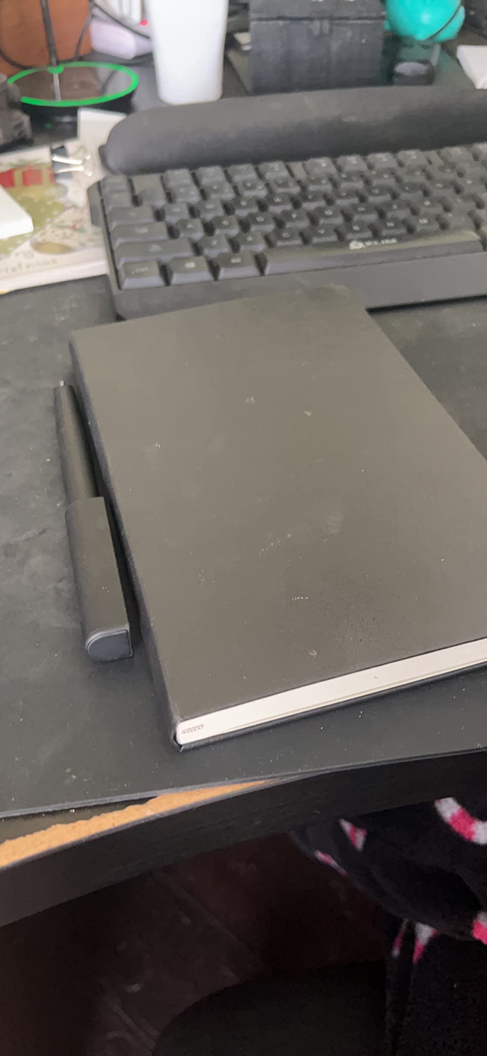 Moleskine Smart Writing Set Smart Notebook & New Smart Pen (2022) - Store Handwritten Notes Digitally, with Connected Notebook Notes App (Only Compatible Smart Notebooks) customer photo 1