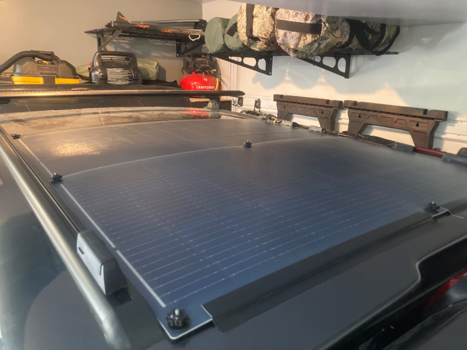 Renogy 100W Solar Panel 12V, Flexible Solar Panel 100 Watt 22% High-Efficiency, 240° Ultra Lightweight Solar Panels for Marine RV Cabin Van Car Boat Camping Curve Surfaces, Black customer photo 1