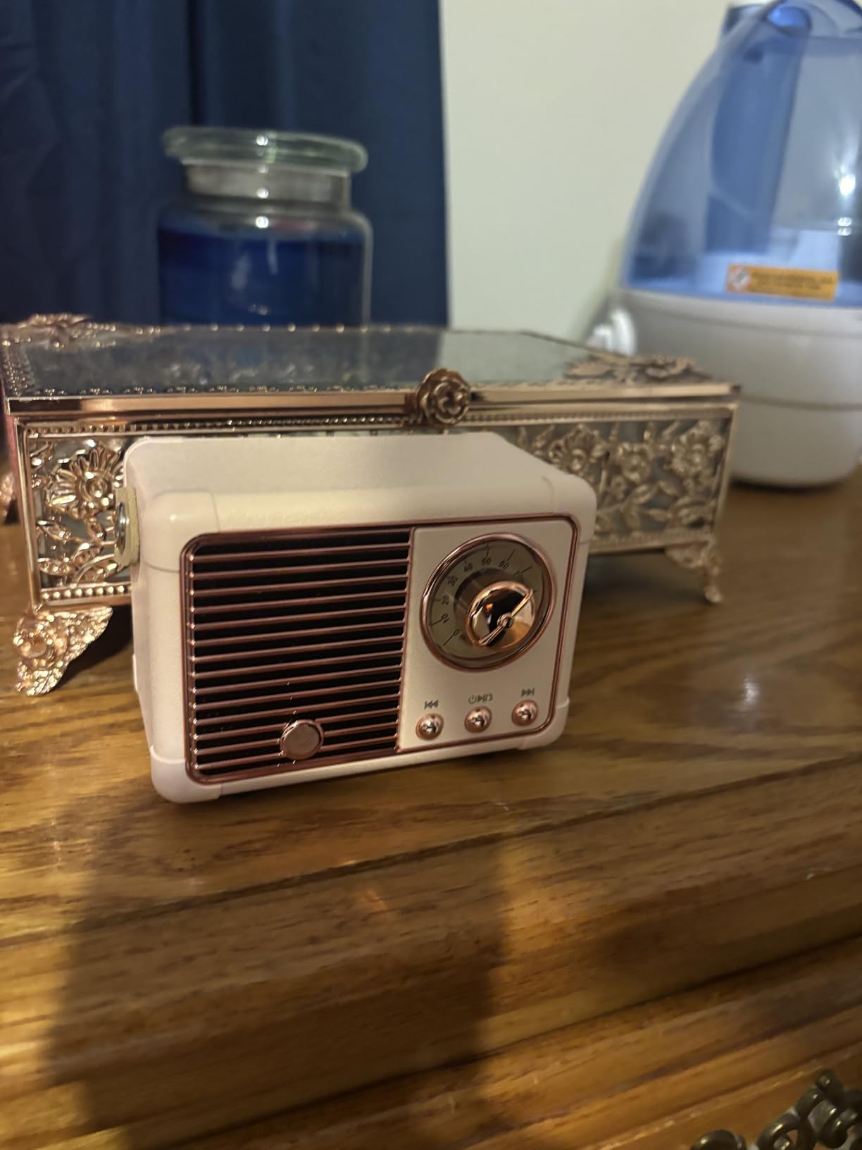 Retro Bluetooth Speaker, Portable Wireless Speaker with Crystal Clear Stereo Sound, Retro Decor for Bedroom Office Kitchen, Birthday Gifts Ideas for Women Men Teens (Green) customer photo 2