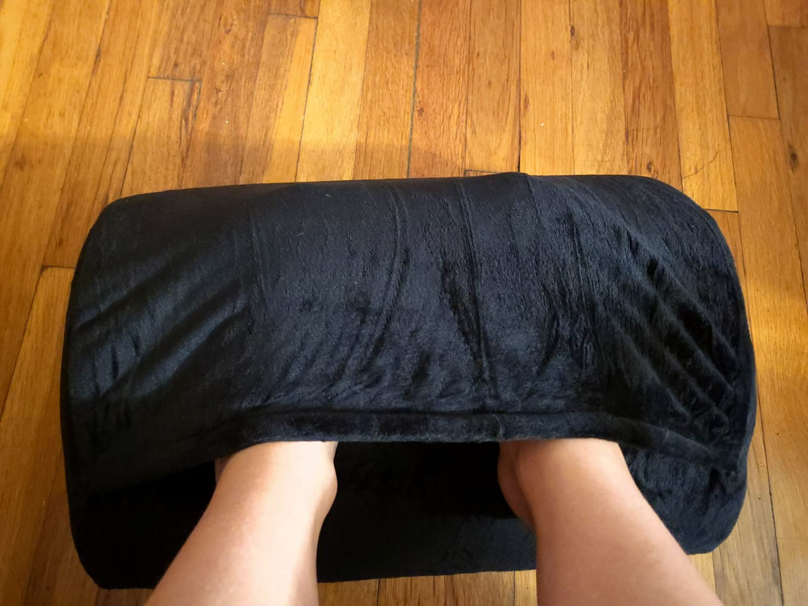 EverRest Under Desk Footrest for Office Use - Warmer Feet, 3 Adjustable Heights - Tall Ergonomic Foot Rest Stool for Gaming Chair, Computer - Leg Support for Work from Home customer photo 2