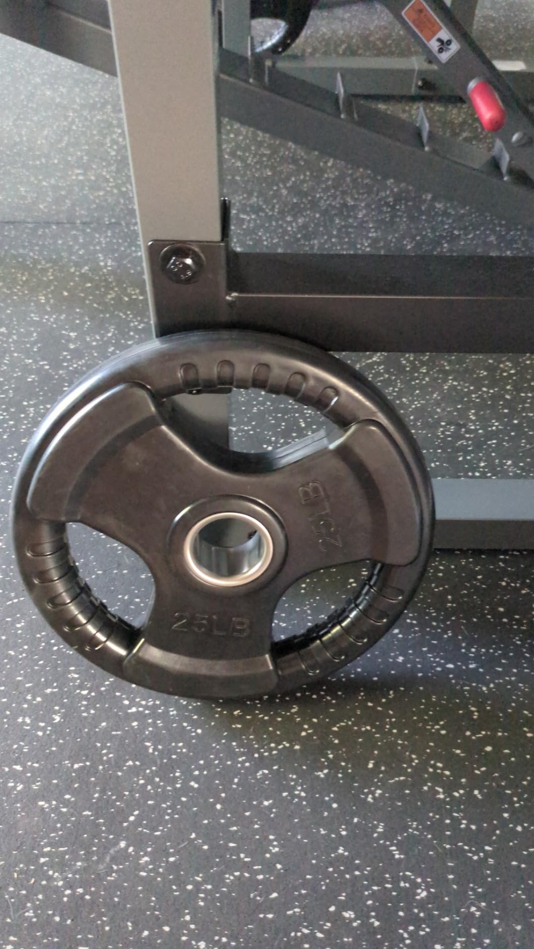 RitFit Weight Plates for Barbell, 2-Inch Olympic Rubber Grip Plates for Weightlifting and Strength Training in Home & Gym, Single, Pair and Sets customer photo 1