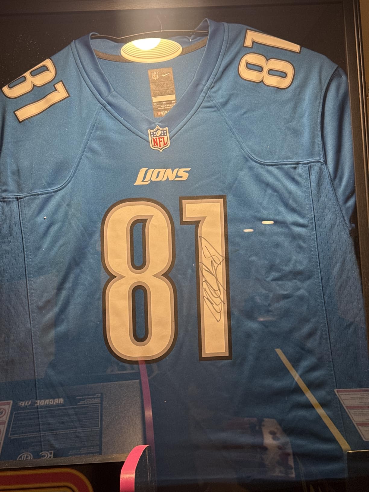 Jersey Frame Display Case - Sports Jersey Display Frame with 98% UV Protection for Football, Baseball, Basketball, Hockey, Soccer, Uniform & T-Shirt customer photo 1