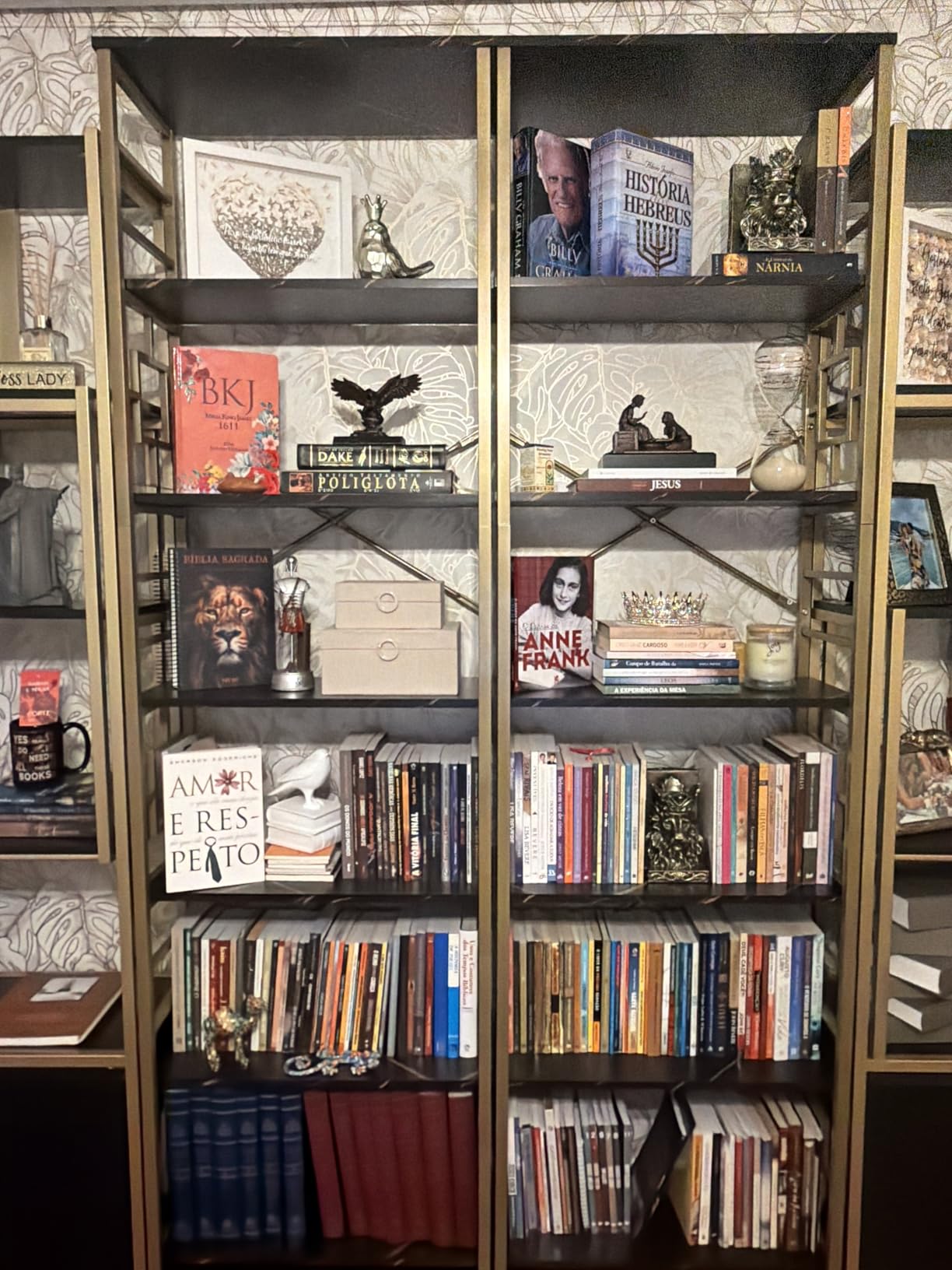 HOMISSUE Bookcase,6-Tier Tall Bookshelf Metal Bookcase and Bookshelves, Free Standing Storage Modern Bookshelf for Home Office Living Room and Bedroom, Rustic Brown customer photo 1