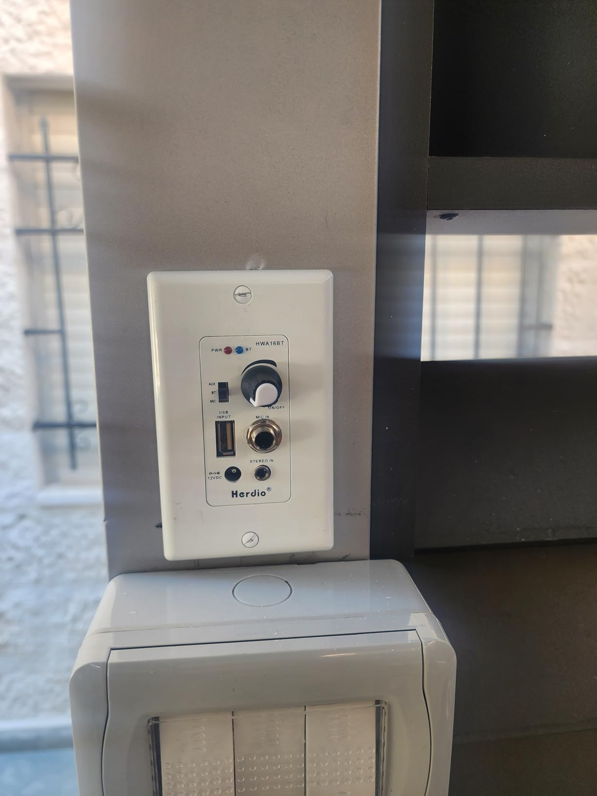 Herdio 6.5 inch Bluetooth in Wall in Ceiling Speakers 600W 2-Way Flush Mount with Wall Amplifier Receiver (2Pairs) customer photo 1