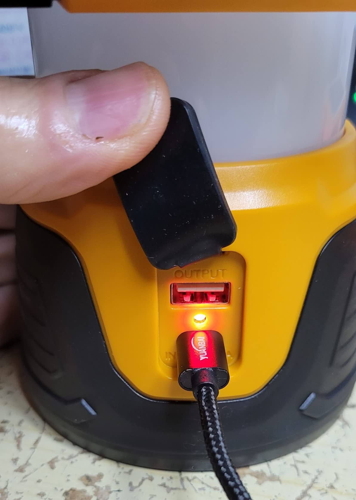 EverBrite Rechargeable LED Camping Lantern with Power Bank Function, 1000 Lumens Camping Lights, 5 Lighting Modes, Ideal for Power Outages, Emergencies, Hurricane, Home and More customer photo 2