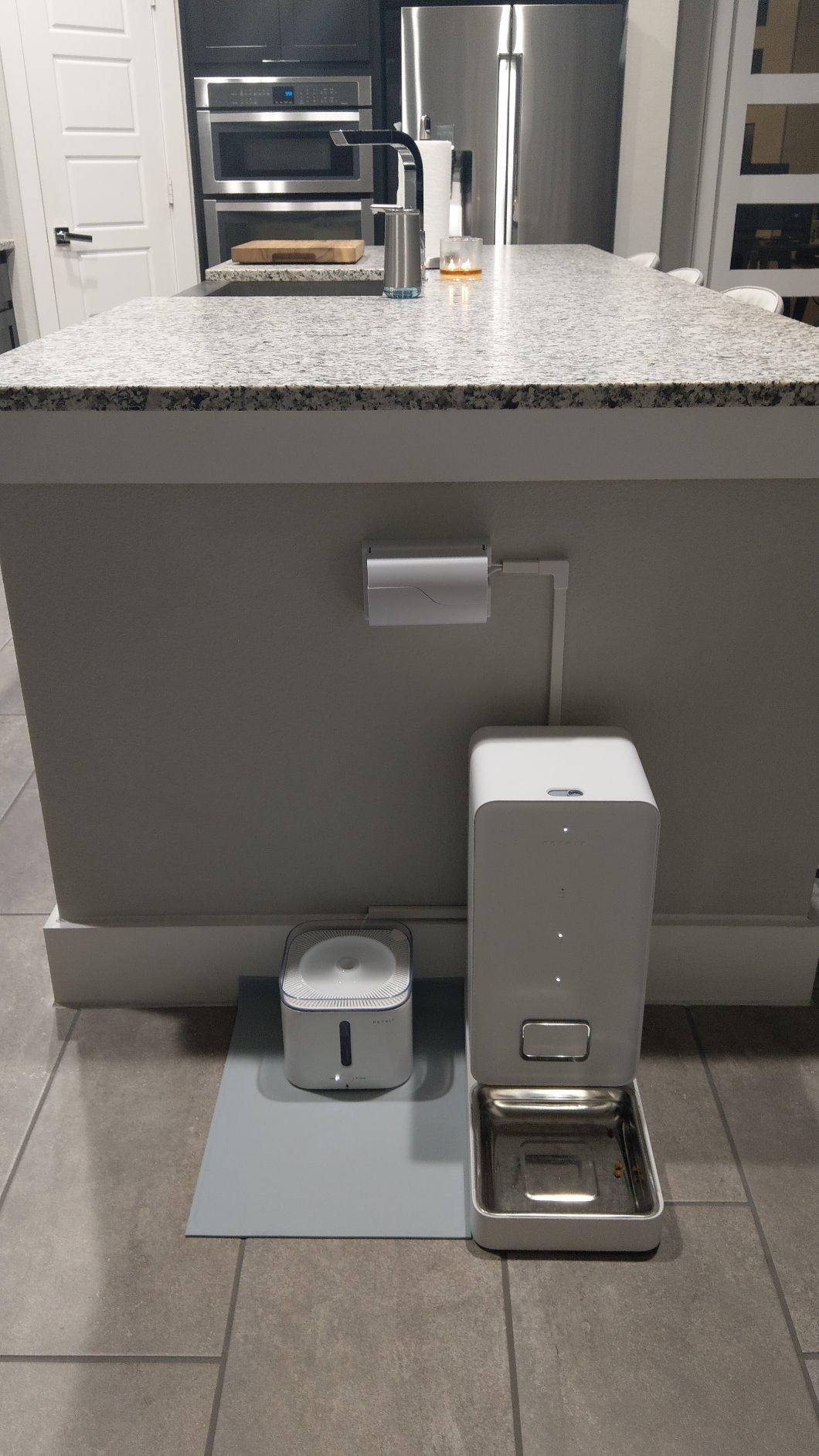 PETKIT EVERSWEET Solo 2 Cat Water Fountain with Pump, Ultra Quiet 70oz/2L Pet Water Fountain for Cats and Dogs Inside, 3 Working Modes, Visualization Window, (App Control) customer photo 1