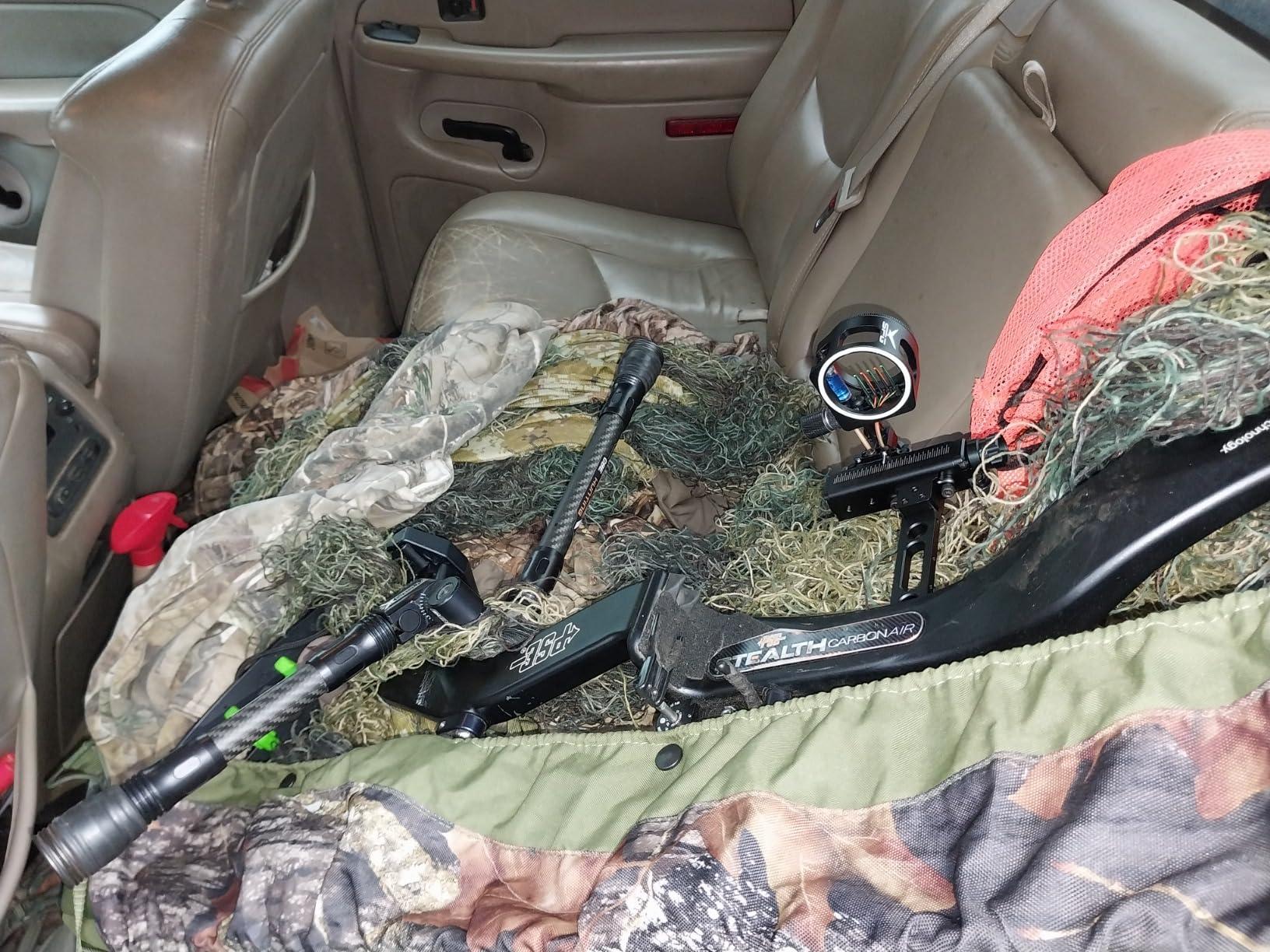 SOPOGER Archery Bow Sight for Compound Bows Target Hunting Single Pin or 5 Pin Bow Sight with 6X 1.75 Scope Lens Long Bar Right Hand for Quicker Sight Acquisition customer photo 1