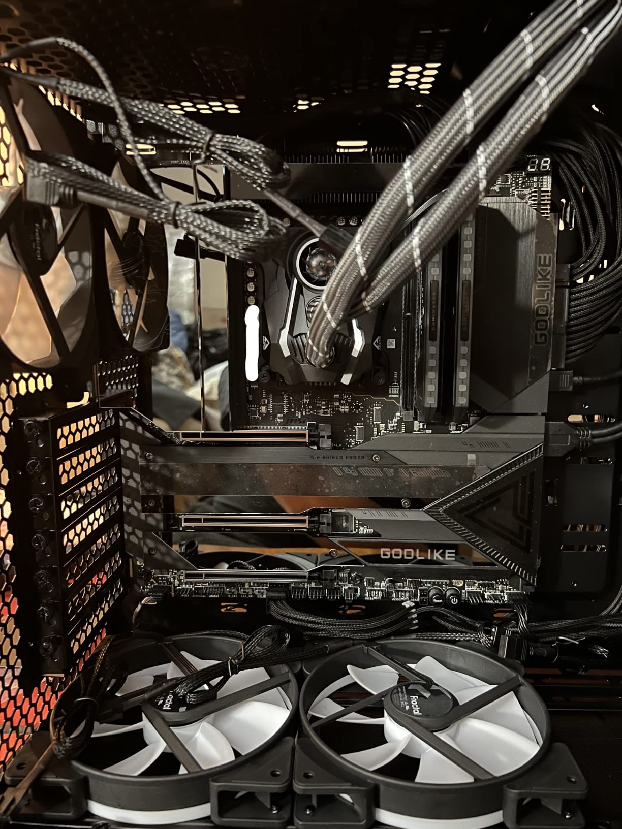 AMD Ryzen 9 7950X 16-Core, 32-Thread Unlocked Desktop Processor customer photo 2