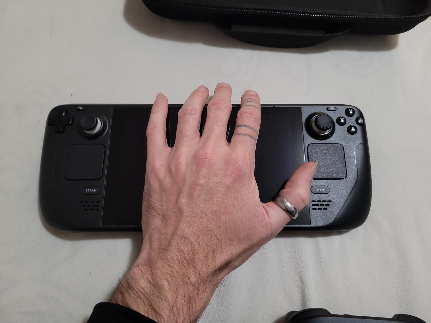 Valve Steam Deck 512GB Handheld Console LCD customer photo 2