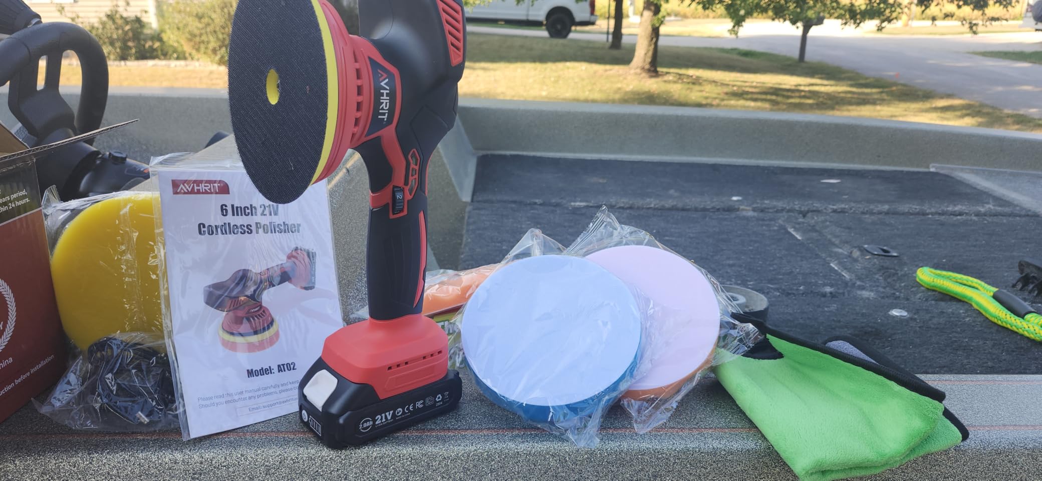 Cordless Car Buffer Polisher kit w/ 2x2000mAh 21V Batteries, 6 Inch Car buffer Waxer Kit w/ 6 Variable Speed & Extra Attachments, Polisher for Car Detailing,Boat Sanding,Scratch Removing customer photo 1