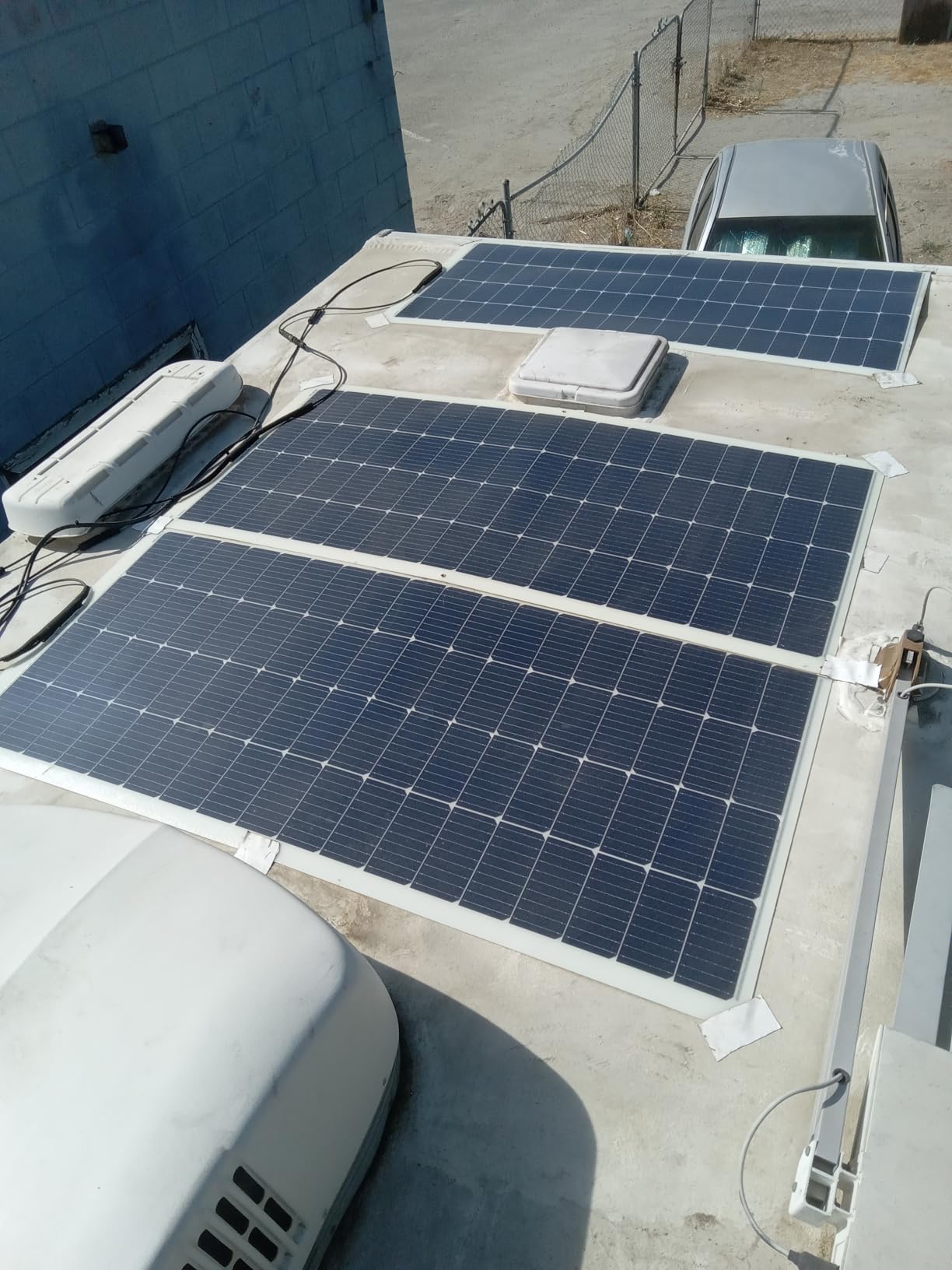 Renogy Solar Panels 200 Watt 12V, Flexible Solar Panel 200W 22% High-Efficiency, 240° Ultra Lightweight Solar Panels for Marine RV Cabin Van Car Boat Camping Curve Surfaces customer photo 1