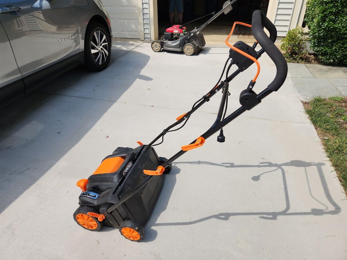 WEN DT1516 16-Inch 15-Amp 2-in-1 Electric Dethatcher and Scarifier with Collection Bag, Black customer photo 2