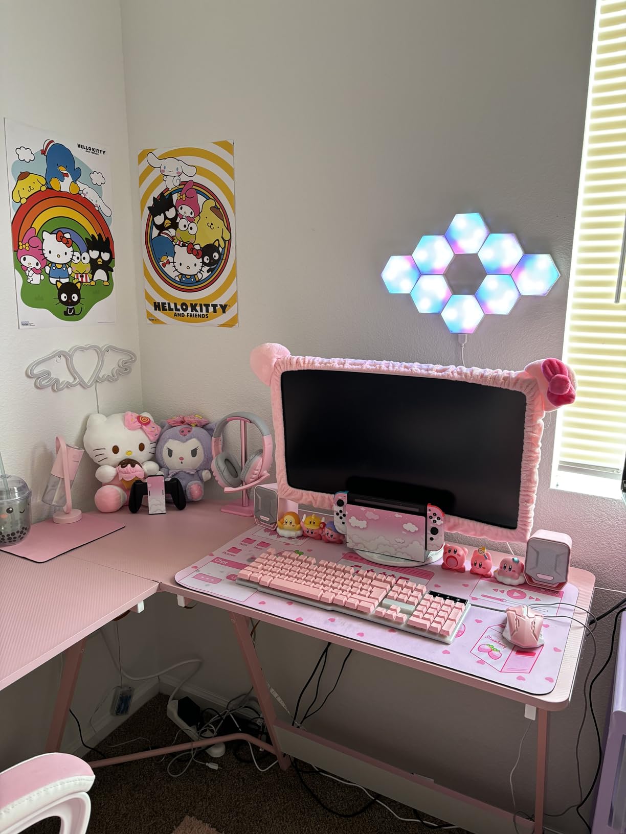 Hexagon LED Light Panels 8 Pack - RGB Wall Decor Lights with Music Sync, App & Remote - Modular Home & Christmas Decor for Bedroom, Living Room, and Room Decor customer photo 2