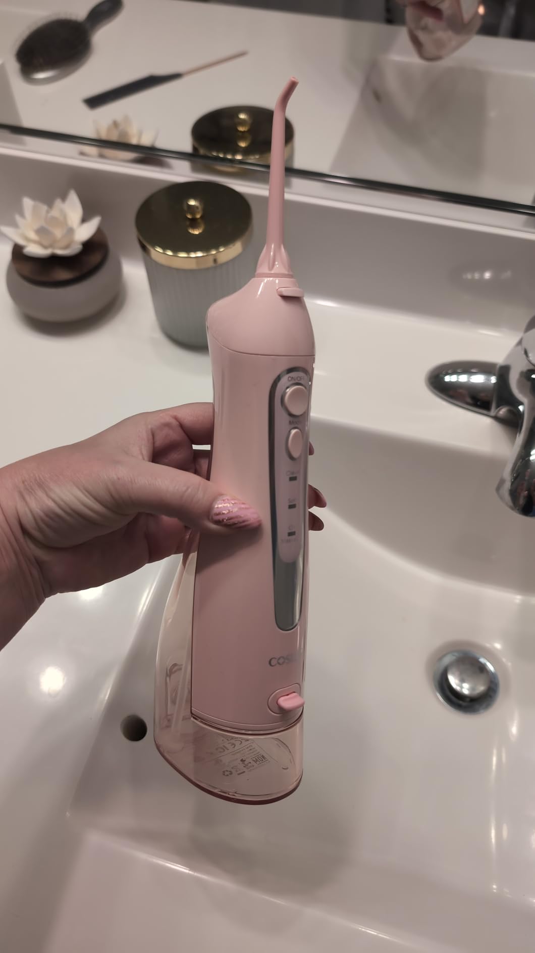 COSLUS Water Dental Flosser Teeth Pick C20(F5020E): Portable Cordless Oral Irrigator 300ML Rechargeable Travel Irrigation Cleaner IPX7 Waterproof Electric Flossing Machine for Teeth Cleaning customer photo 2