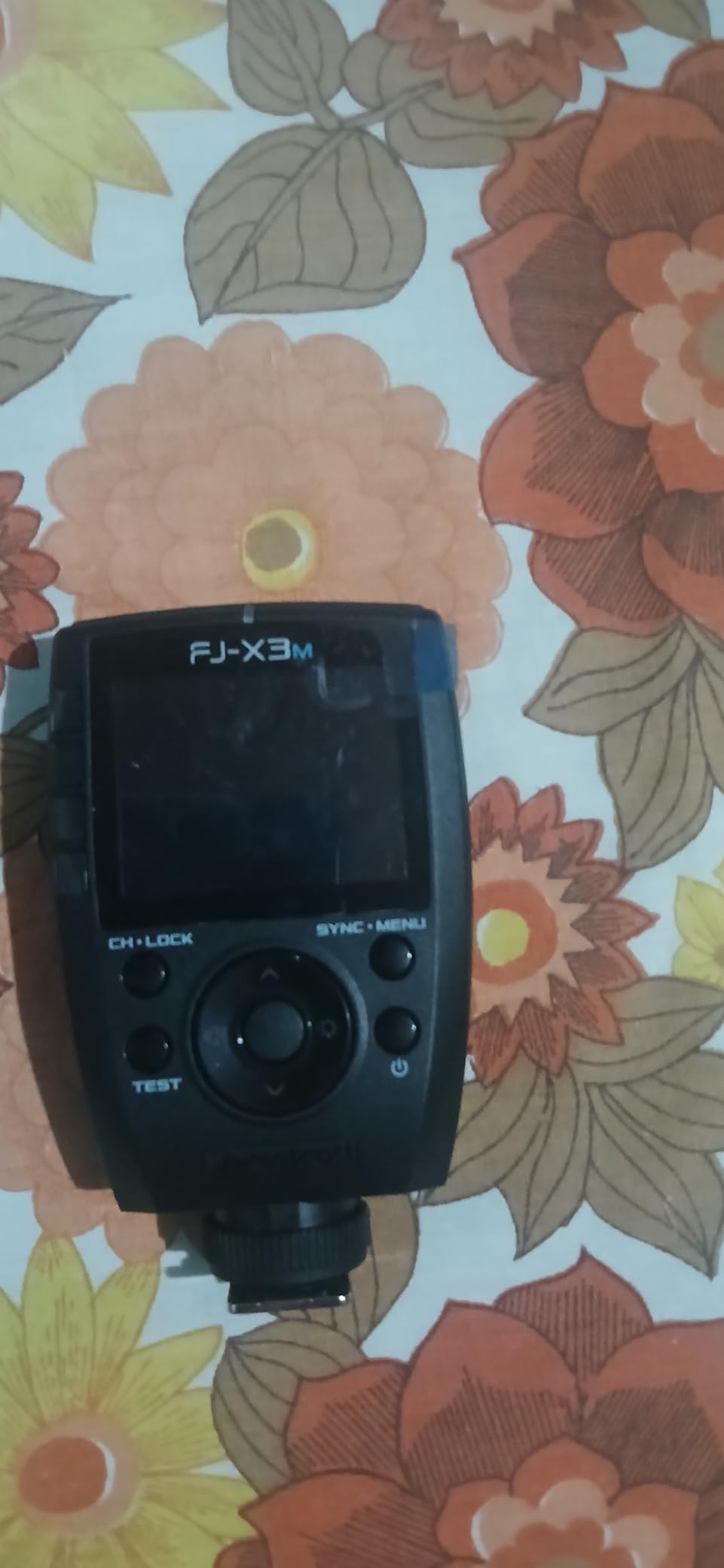 Westcott FJ-X3 M Universal Wireless Flash Trigger with Multi-Brand Camera Mount (Compatible with Canon, Sony, Nikon, Fuji, Panasonic, & Olympus Cameras) customer photo 1