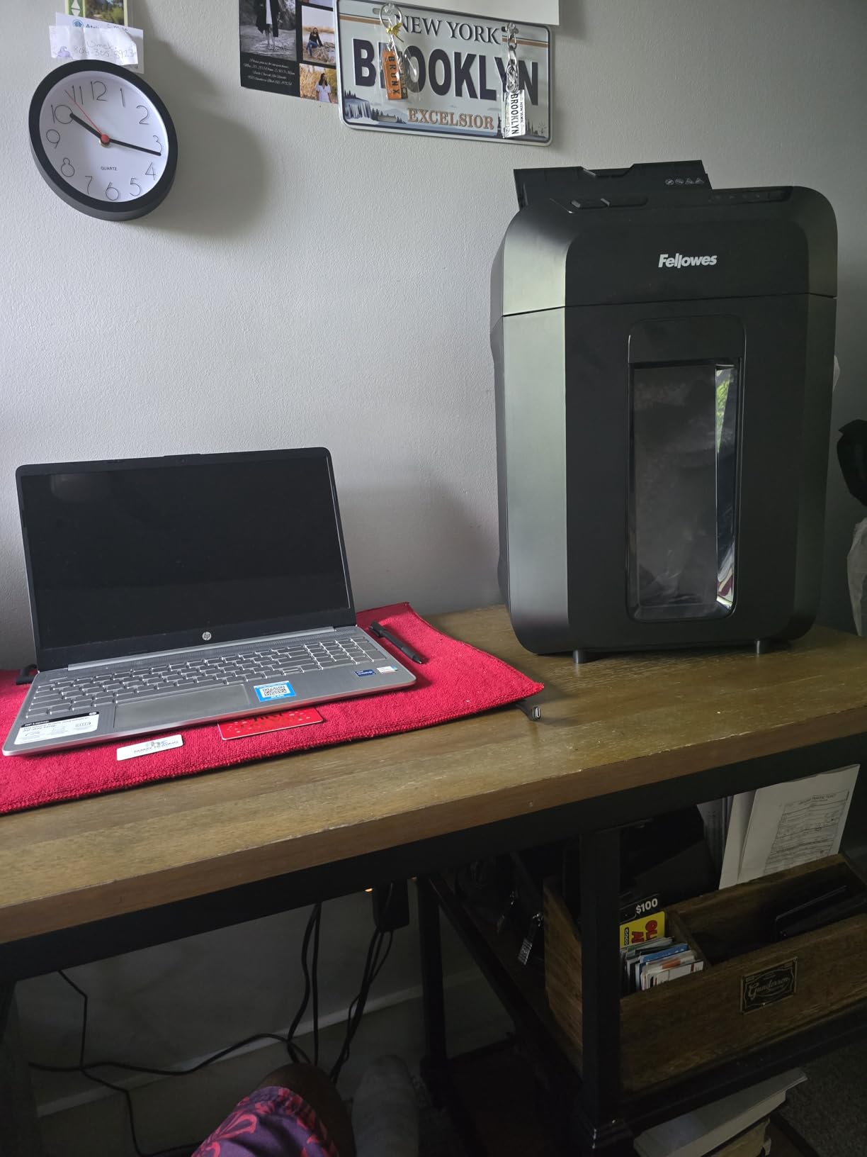 Fellowes AutoMax 100MA 100-Sheet Micro-Cut Autofeed 2-in-1 Paper Shredder for Office/Small Office customer photo 1