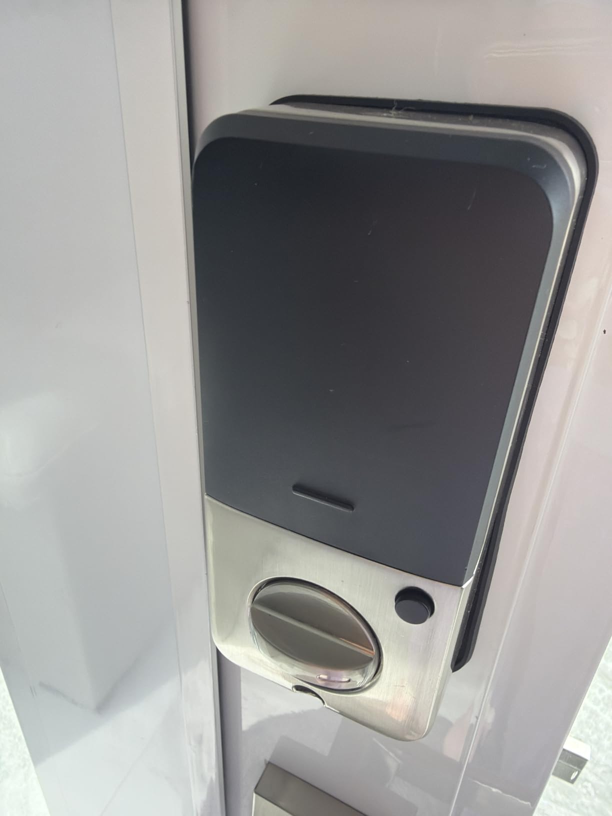 Veise RZ07 Fingerprint Smart Lock, 7-in-1 Smart Locks for Front Door, Keyless Entry Door Lock with App Control, Biometric Electronic Touchscreen Keypad Deadbolt, Matte Black customer photo 2