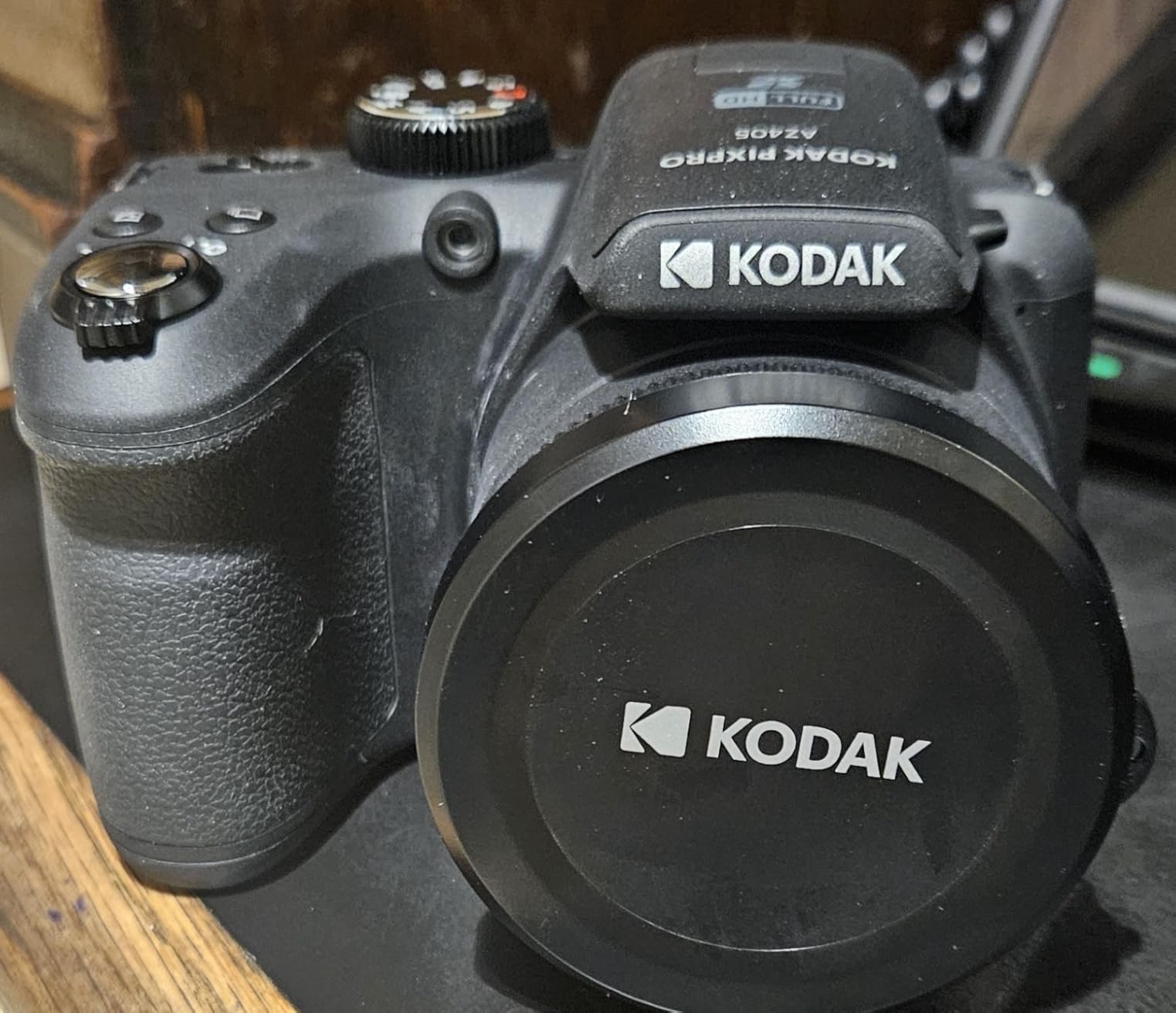 Kodak PIXPRO AZ405 Digital Camera, 40x Optical Zoom Bridge with 20MP Sensor, AA Batteries, OIS, 1080p Full HD Video, Black customer photo 2