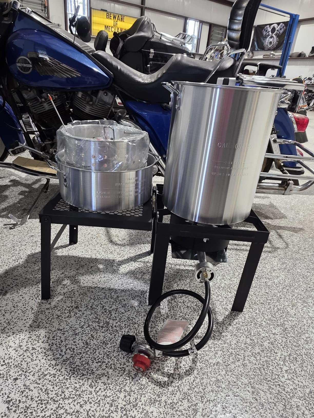 ROVSUN 30QT Turkey Fryer & 10QT Fish Fryer Kit w/ 55,000BTU Propane Stove, Aluminum Outdoor Deep Fryer & Seafood Boiler Steamer w/Baskets, Thermometer, Marinade Injector, Turkey Rack & Rack Lifter customer photo 1