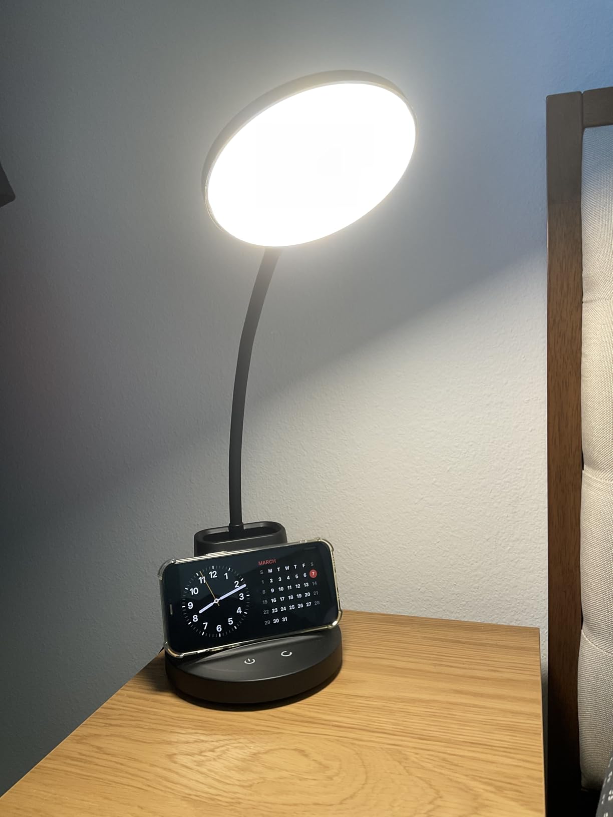 Desk Lamp with Wireless Charger, LED Desk Lamps for Home Office with Pen Holder, Dimmable Eye-Caring Study Desk Light Flexible Arm 3 Color Modes for College Dorm, 800 Lumens CRI 90 customer photo 1