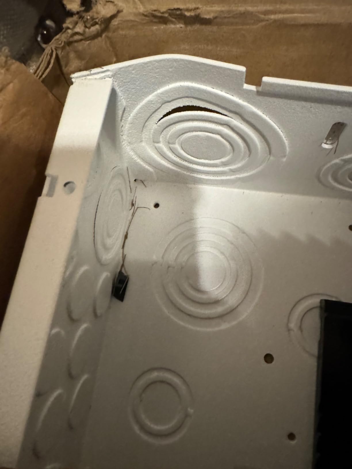 Leviton 42 Space, 42 Circuit Indoor Load Center with Main Lugs, LP422-LPD customer photo 2