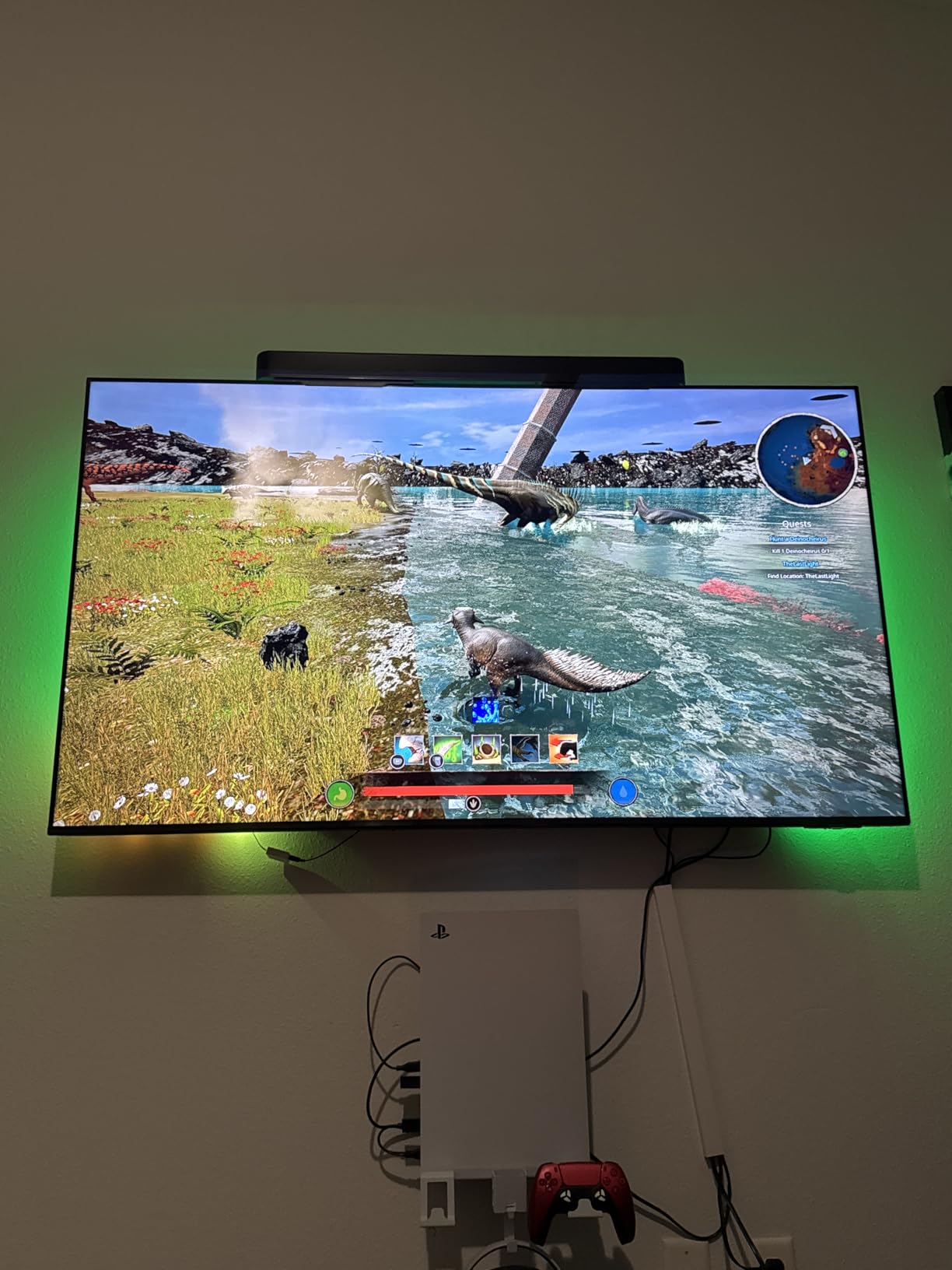 JBL Bar 300: 5.0-Channel Compact All-in-one soundbar with MultiBeam and Dolby Atmos, Black customer photo 2