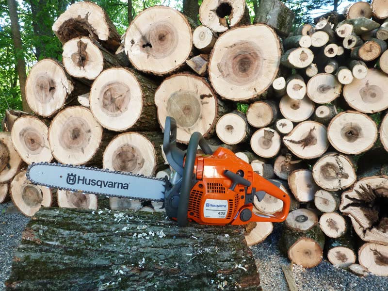 Husqvarna 435 Gas Chainsaw, 40-cc 2.2-HP, 2-Cycle X-Torq Engine, 16 Inch with Smart Start, For Wood Cutting and Tree Trimming customer photo 2