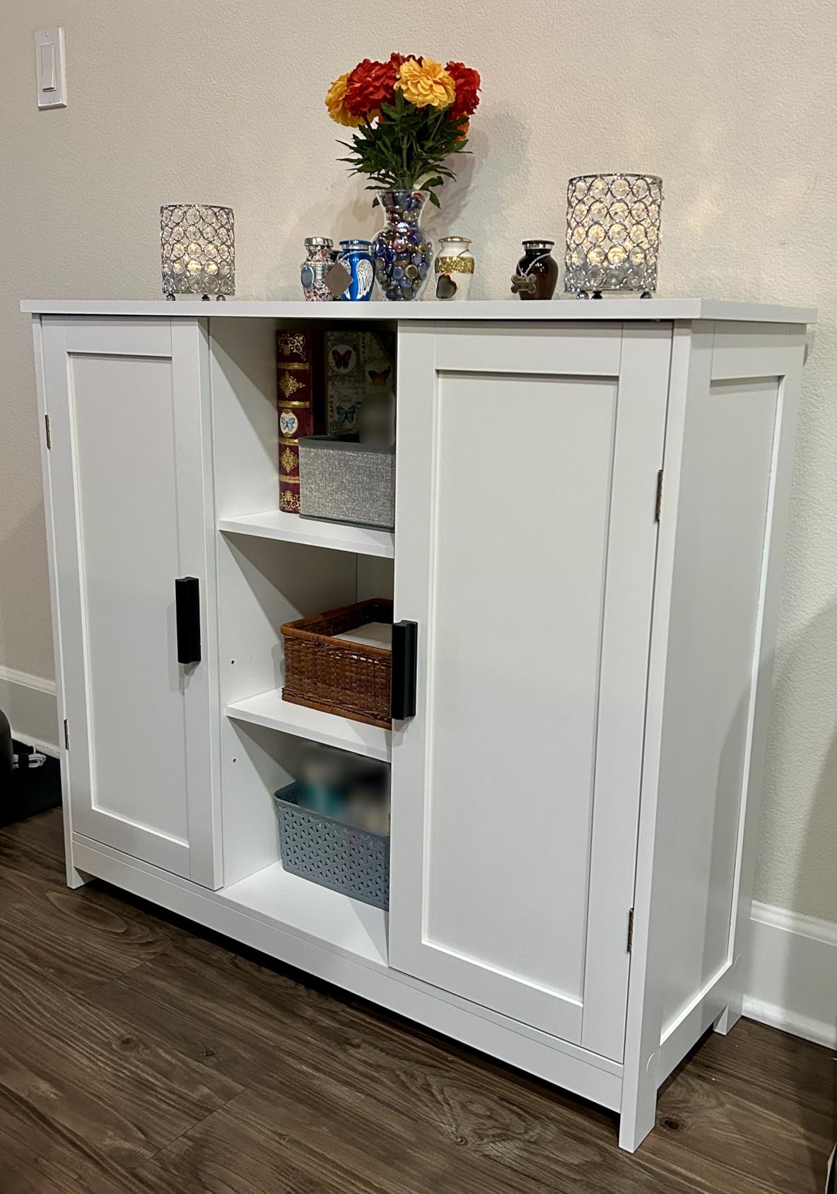 Iwell Storage Cabinet with 2 Doors and 4 Storage Shelves, Credenza Buffet Cabinet, Bathroom Cabinet for Living Room, Entryway, Home Office, White customer photo 2