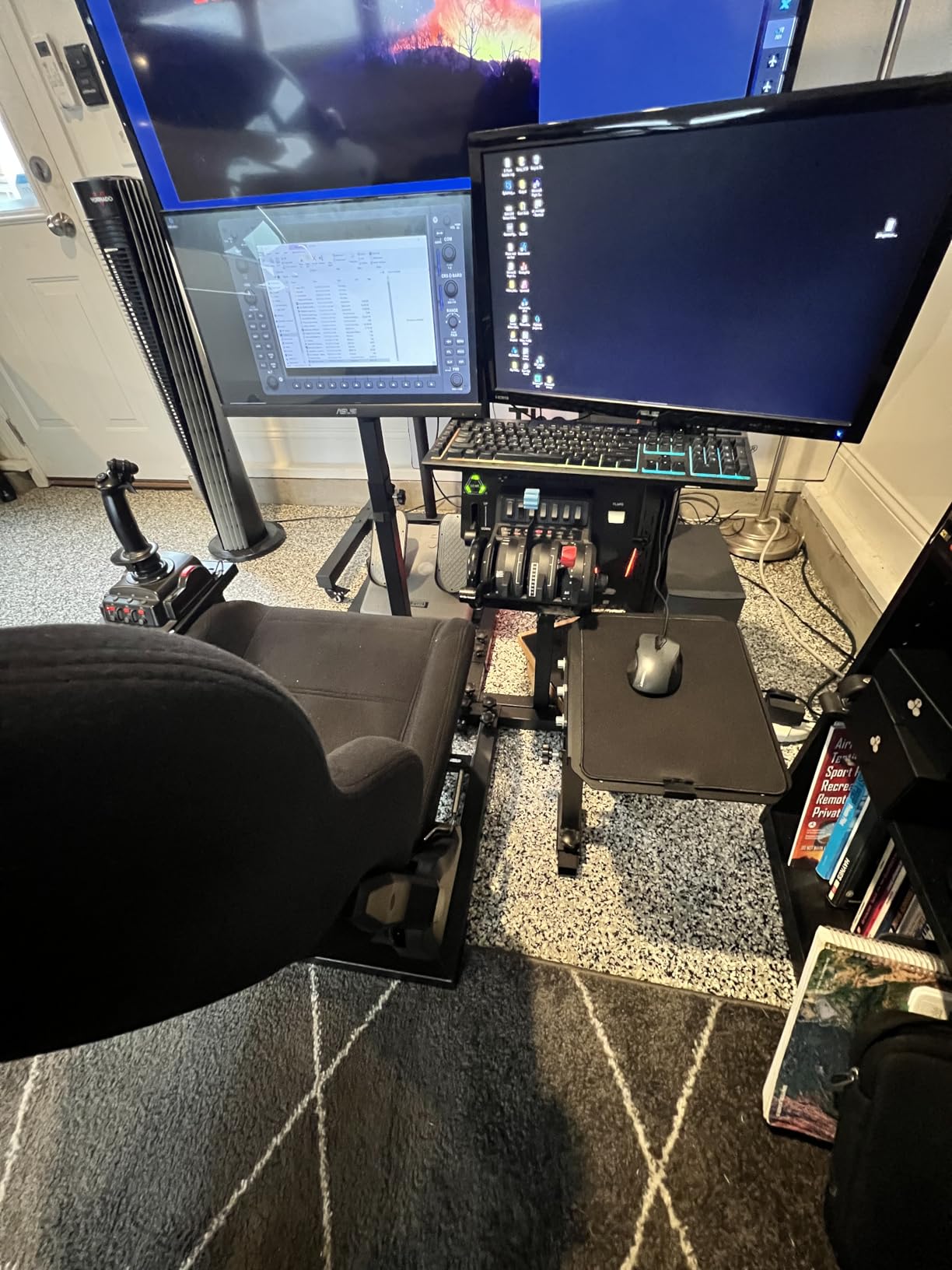 Marada Universal Flight Simulation Cockpit with Racing Seat or Racing Wheel Stand Adjustable Fit for Thrustmaster, HOTAS Warthog, Logitech G29 G920 customer photo 1