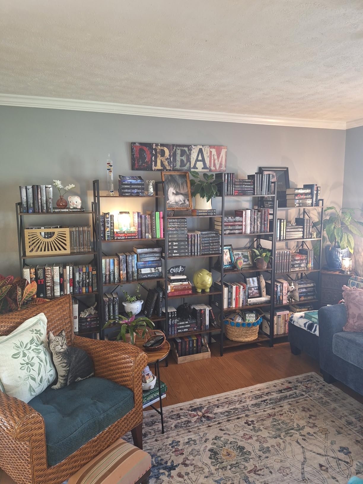 Shintenchi 5 Tiers Bookshelf, Classically Tall Bookcase Shelf, Industrial Book Rack, Modern Book Holder in Bedroom/Living Room/Home/Office, Storage Rack Shelves for Books/Movies-Rustic Brown customer photo 2