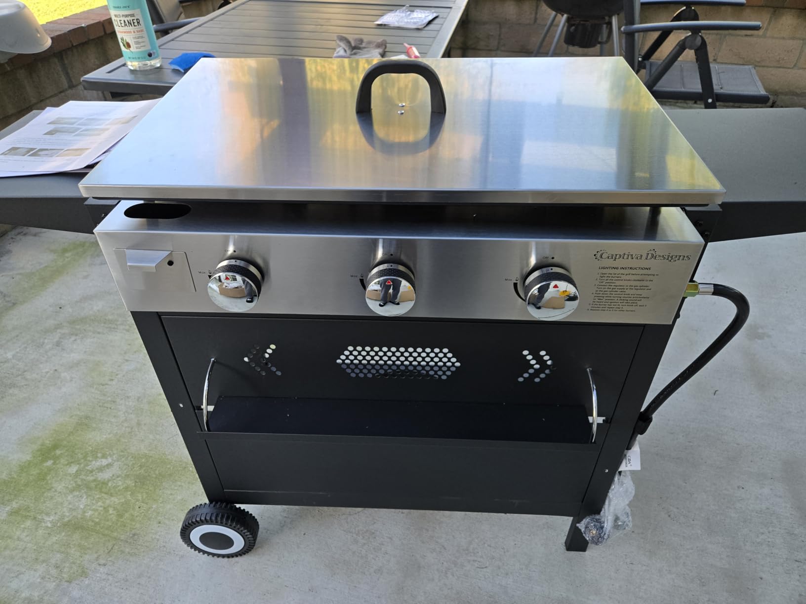 Captiva Designs 22 in Flat Top Grill with Ceramic Coated Cast Iron Pan, Portable Tabletop Propane Gas Griddle Grill for Camping, Outdoor & Tailgating Barbecue, 24,000 BTU Output, 3 Burners customer photo 2