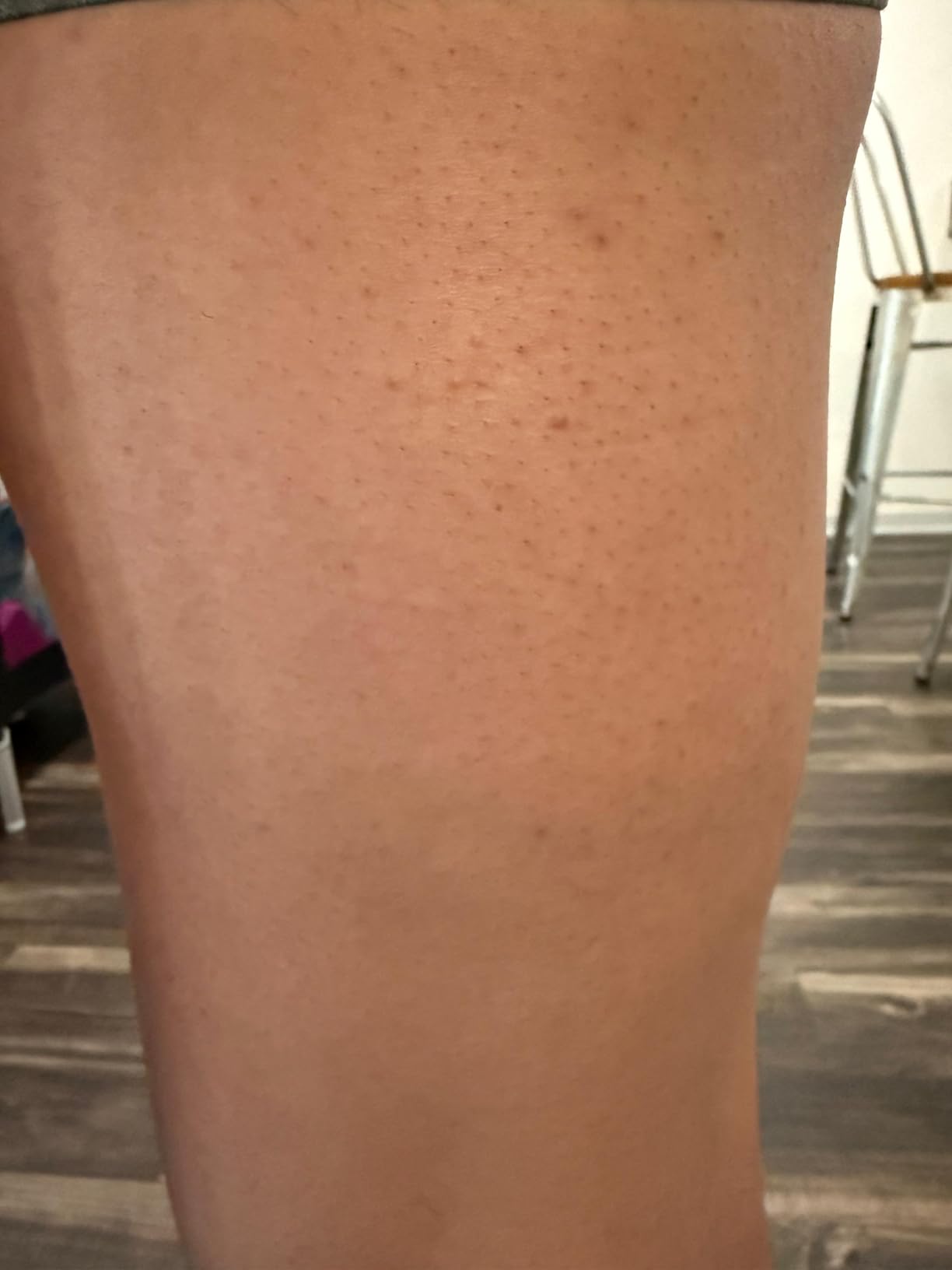 Philips Norelco One 360 Hybrid Face, Electric Beard Trimmer and Shaver, with 360 Technology, 1x 360 for Face, 5in1 Adjustable Comb, Model QP2724/90 customer photo 2