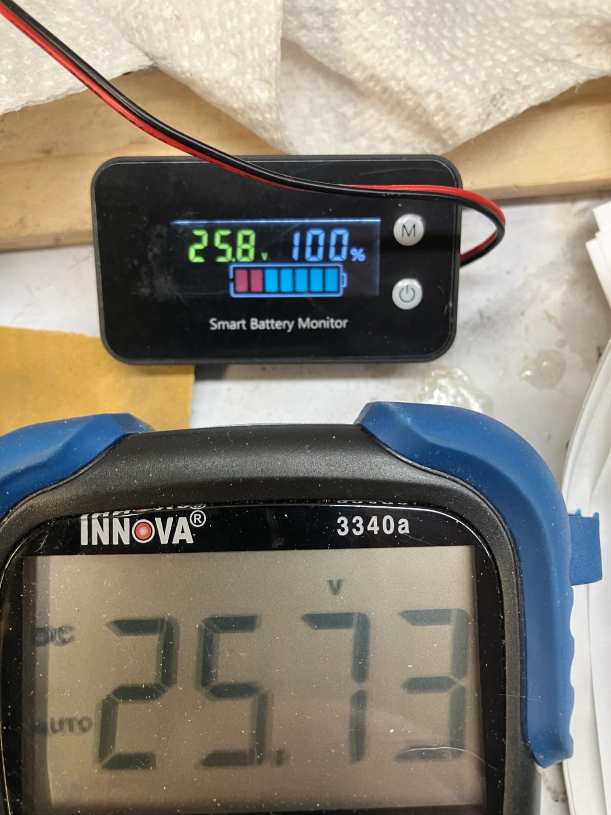 IPX7 Waterproof Battery Monitor with Bracket 7-100V, 12v 24v 36v 48v 60v 72v Digital Display Battery Capacity Remaining Capacity Percentage Tester with Buzzer Alarm and Temperature customer photo 2