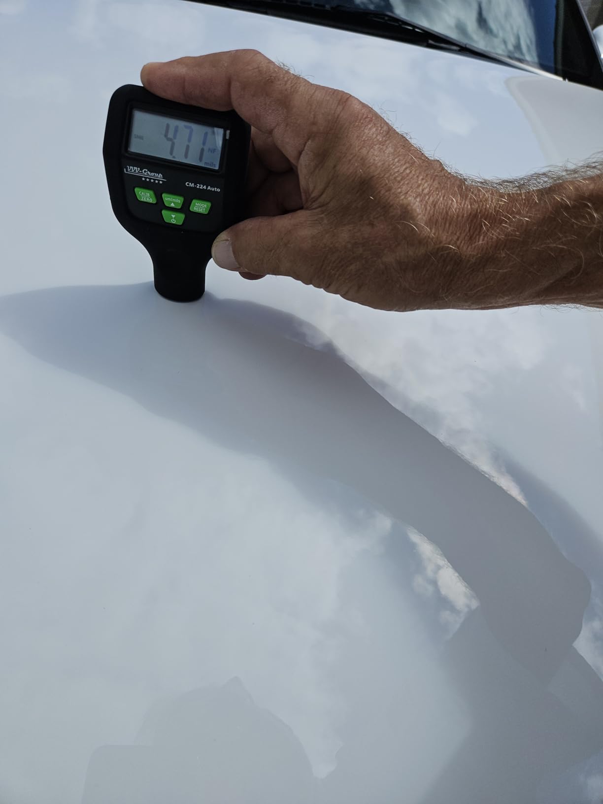 Paint Thickness Gauge CM-224 Auto - Digital Coating Thickness Meter for Cars and Automotive Inspection, Fe / Al / Fe+Zn Detection, 0.1 um Resolution, Factory Calibrated, Large Backlit LCD customer photo 2