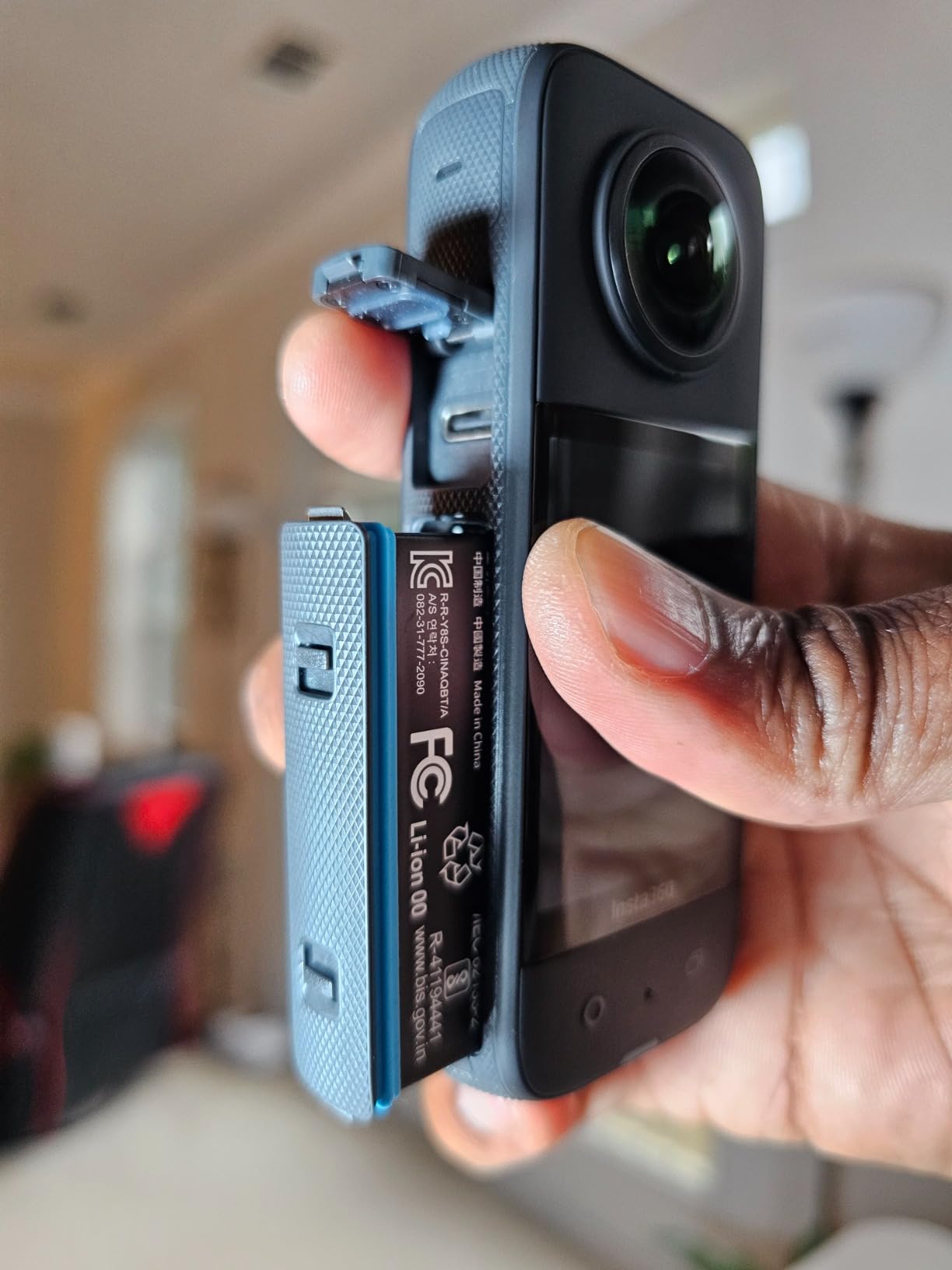 Insta360 X3-360 Action Camera with 5.7K 360 Active HDR Video, 4K Single-Lens Camera, Waterproof, FlowState Stabilization, 2.29