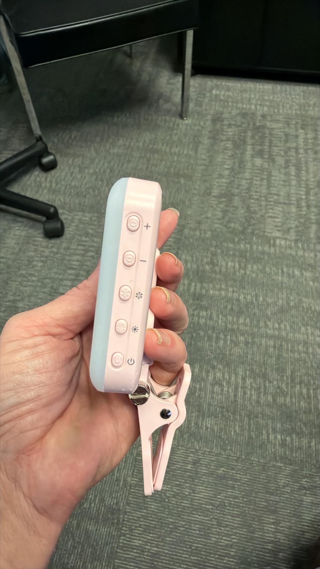 ALTSON 60 LED Portable Selfie Light Video Conference Lighting with Clip & Camera Tripod Adapter Rechargeable 2200mAh CRI 97+, 3 Light Modes for Phone iPhone Webcam Laptop Photo Makeup customer photo 1