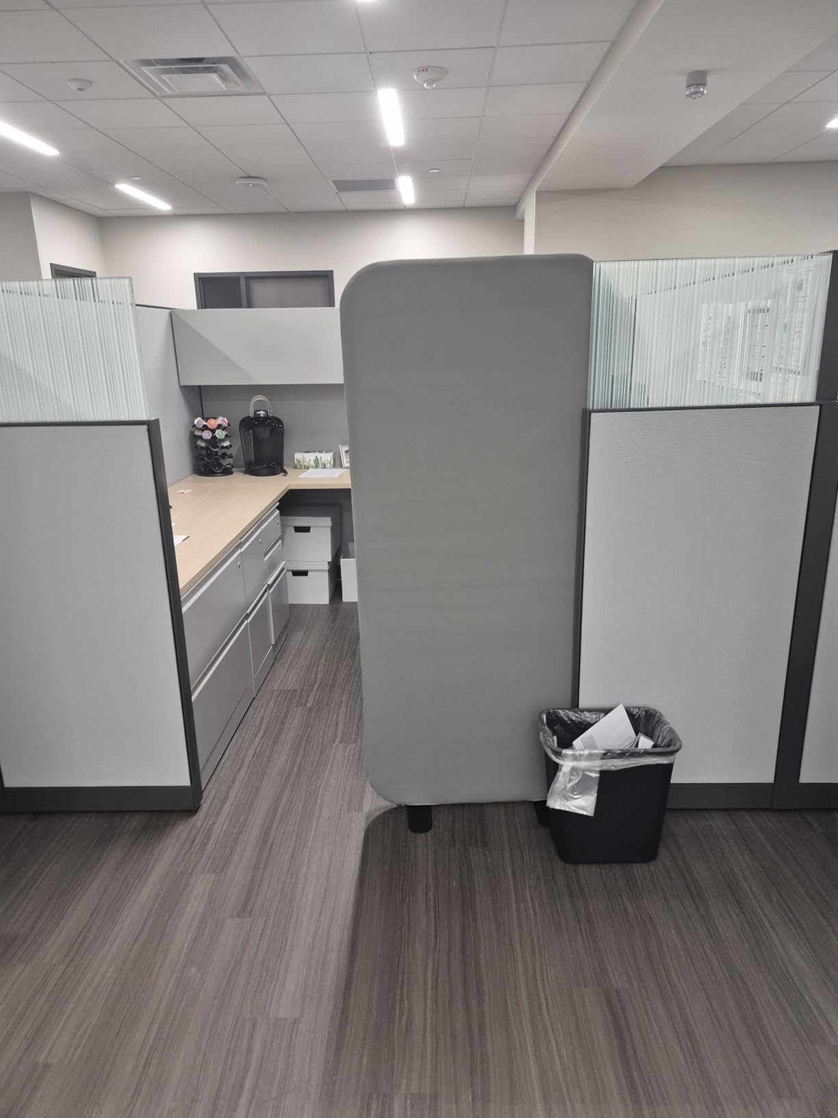 DECOLAB Room Divider Panel, Standing Privacy Partition Dividers for Office, Studio Apartment, Classroom, Home customer photo 1