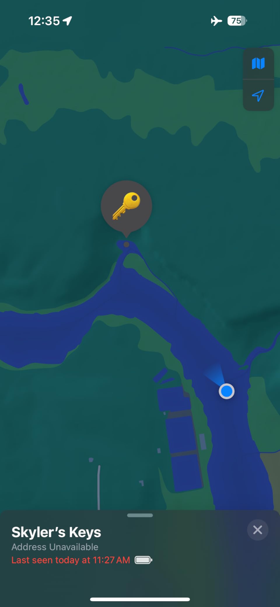 ATUVOS Air Tracker Tags-4 Pack, Bluetooth Luggage Tracker Works with Apple Find My APP (iOS Only, Not for Android), Keys Finder and Item Locator for Luggage, Backpack, Suitcases, Replaceable Battery customer photo 2