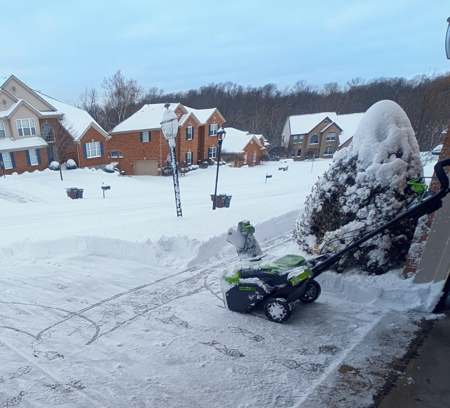 Greenworks Pro 60V 22