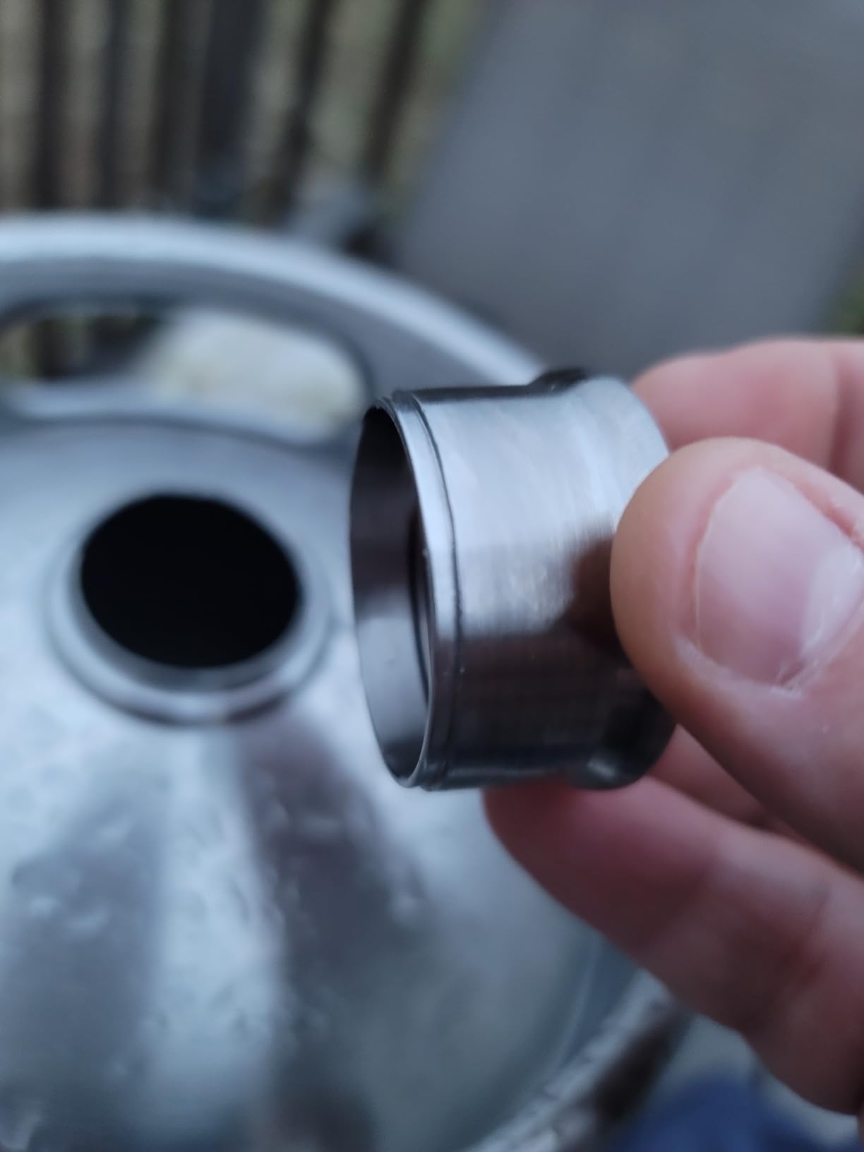 270OZ Mini Keg Growler, Pressurized Home Dispenser System with Adjustable Faucet Keeps Carbonation and Fresh for Homebrew, Craft and Draft Beer customer photo 1